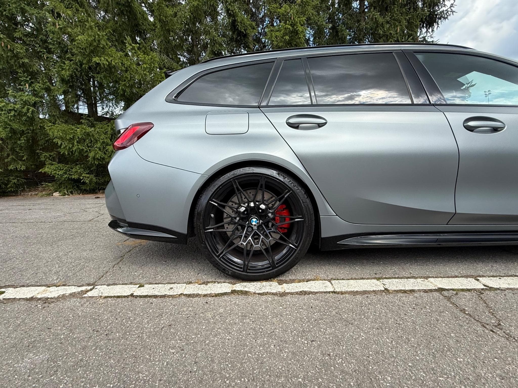 BMW M3 X drive performance (2024) - Photo 6