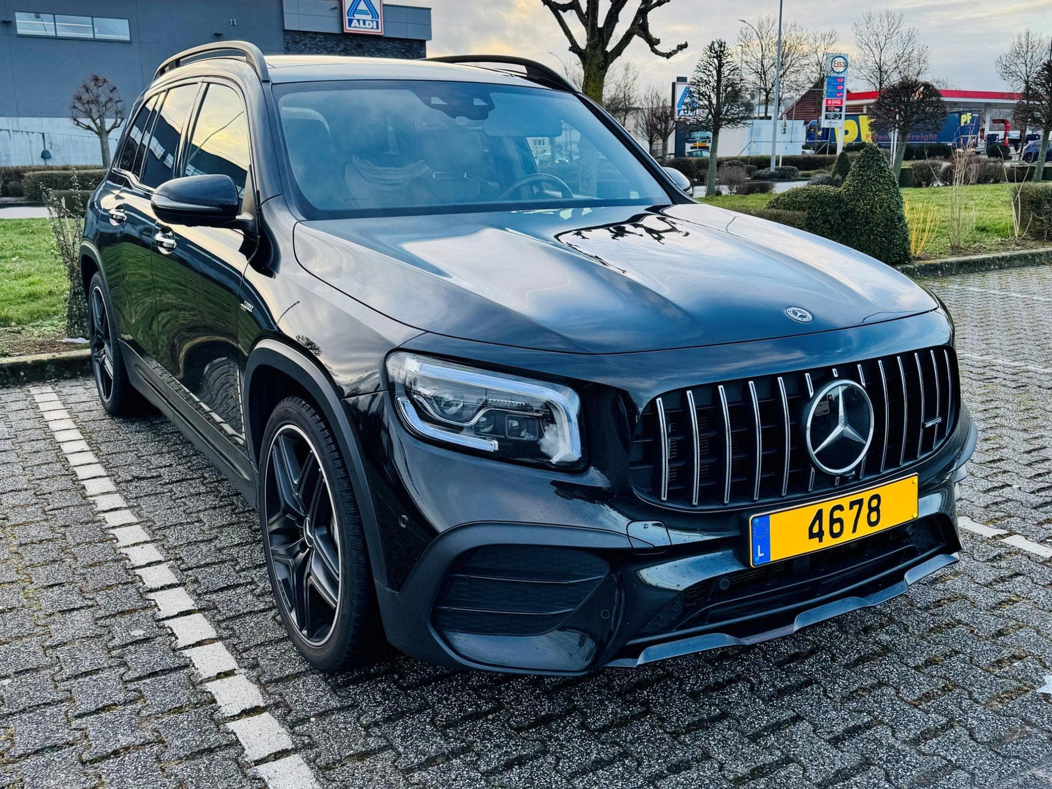 Mercedes GLB 35 AMG (2023) - Photo 1