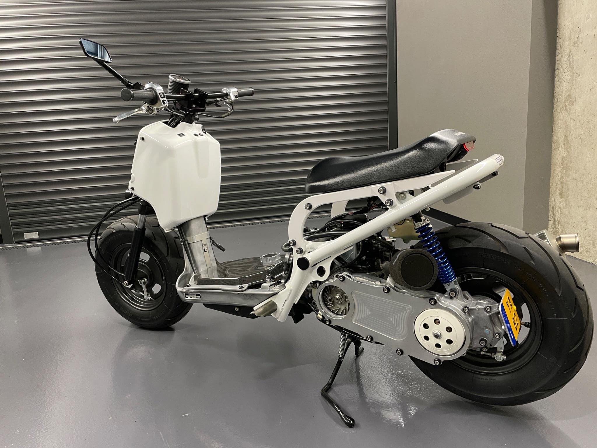 Honda Zoomer NPS50 PGM-FI (2010) - Photo 4