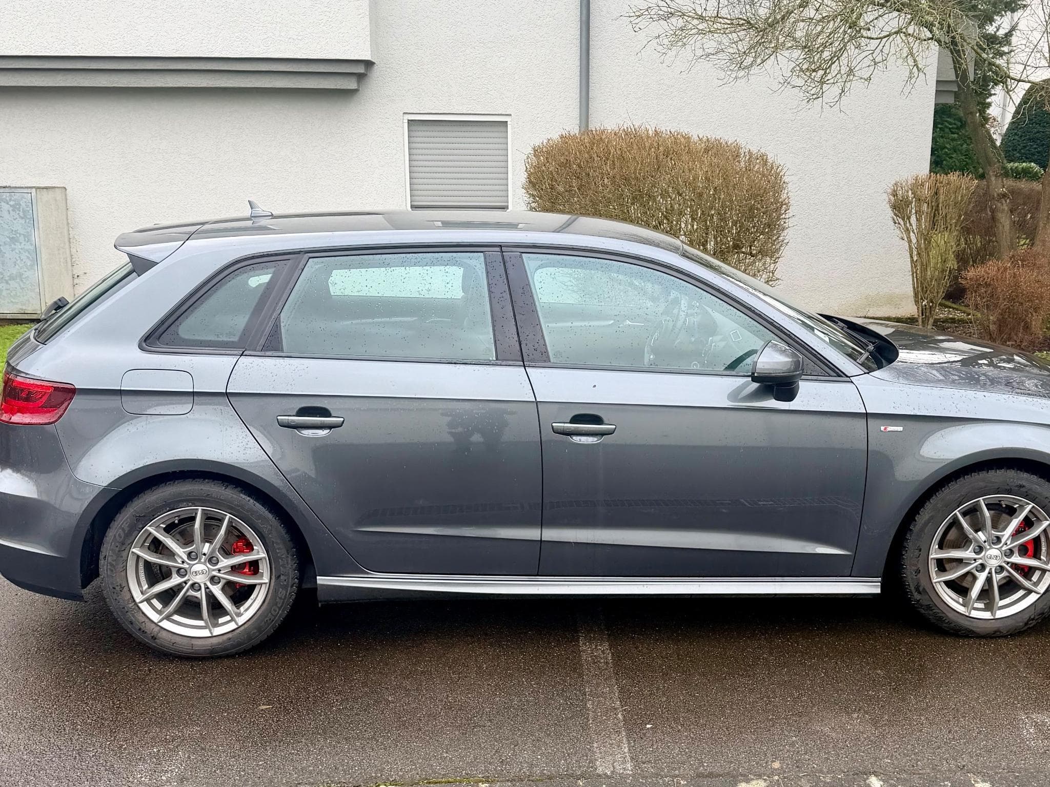 Audi A3 S -line (2016) - Photo 2