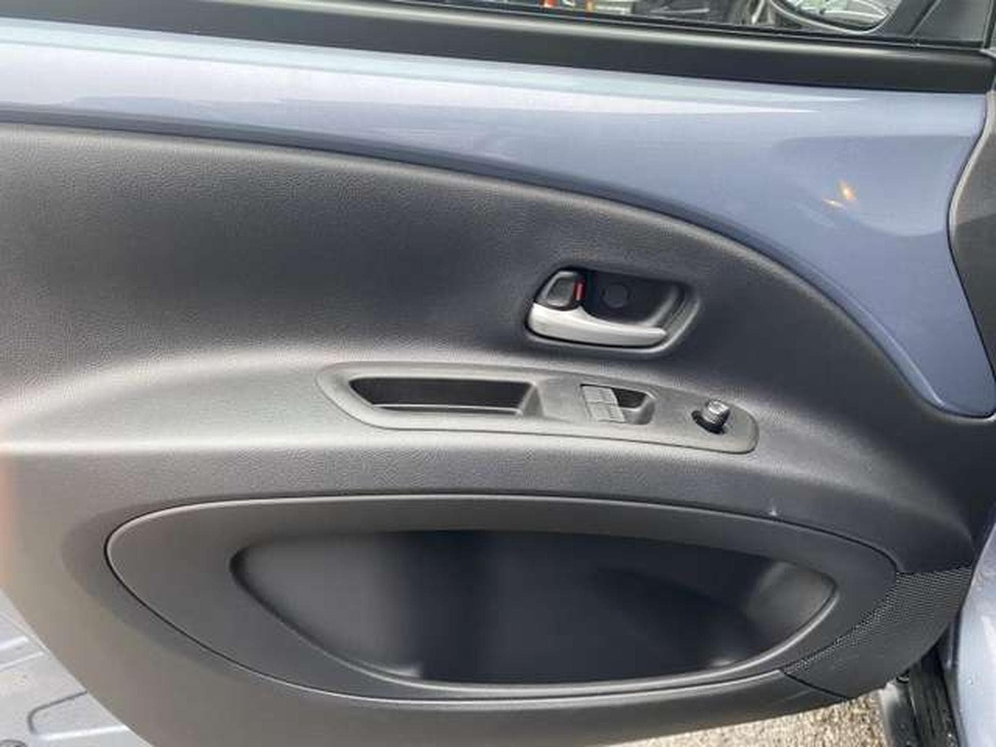 Toyota Aygo Play Comfort Pack - JUSQU'A 48 MOIS DE GARANTIE (2025) - Foto 9