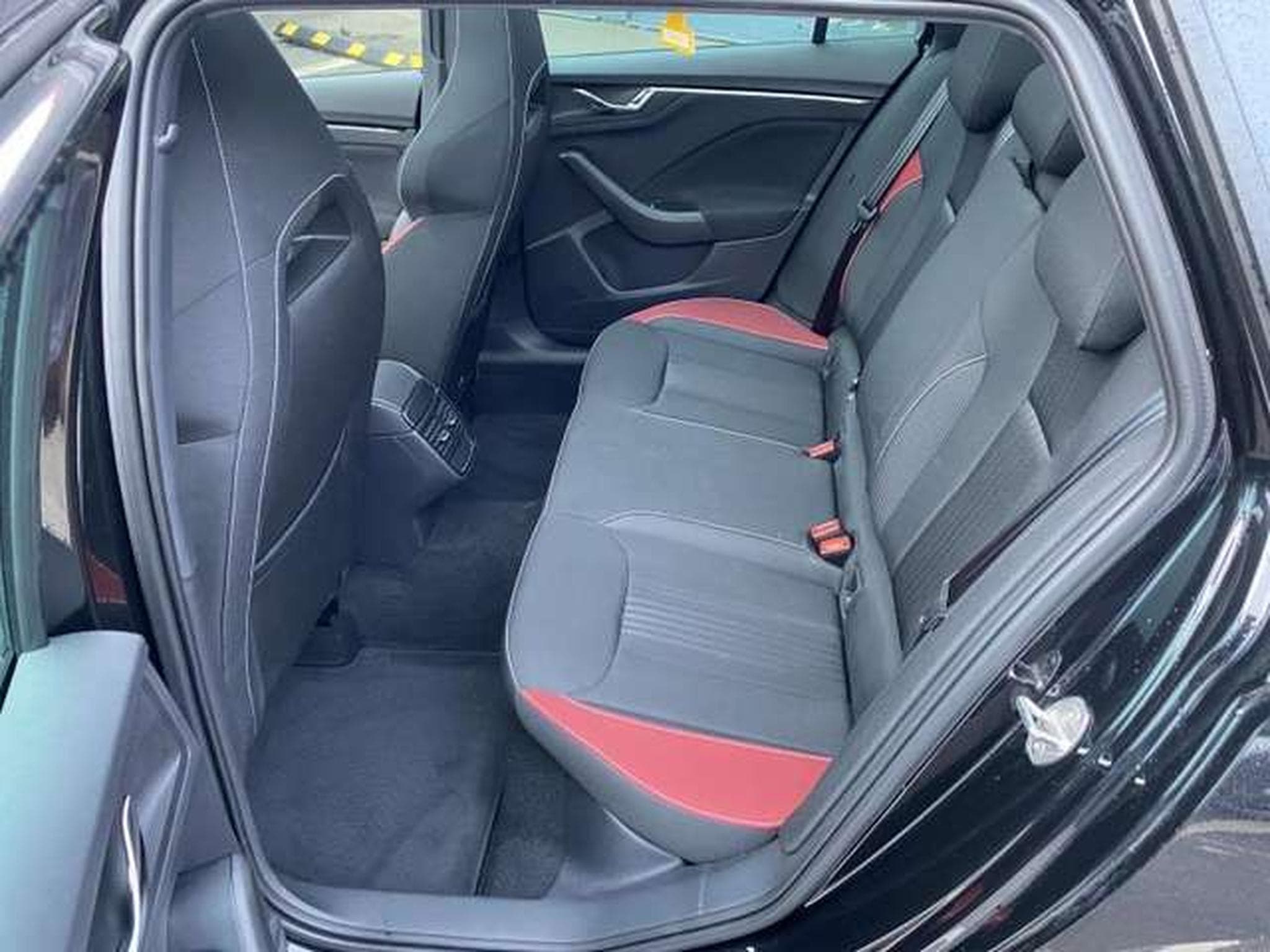 Skoda Kamiq Monte Carlo - JUSQU'A 48 MOIS DE GARANTIE (2023) - Foto 15