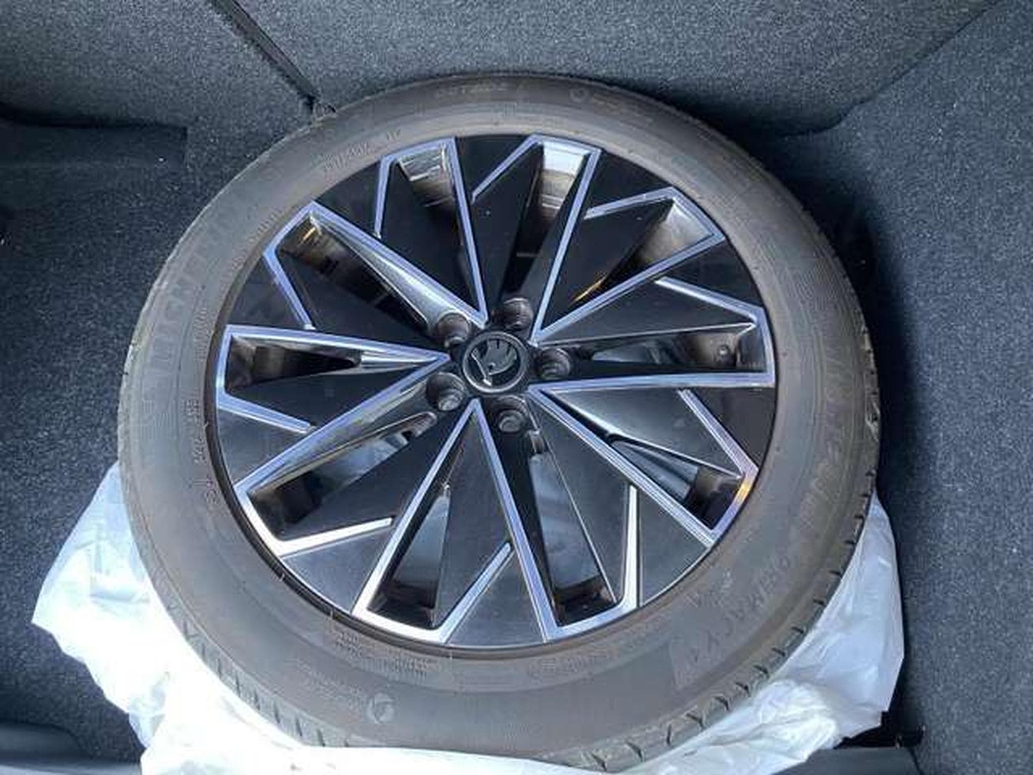 Skoda Kamiq Monte Carlo - JUSQU'A 48 MOIS DE GARANTIE (2023) - Foto 19