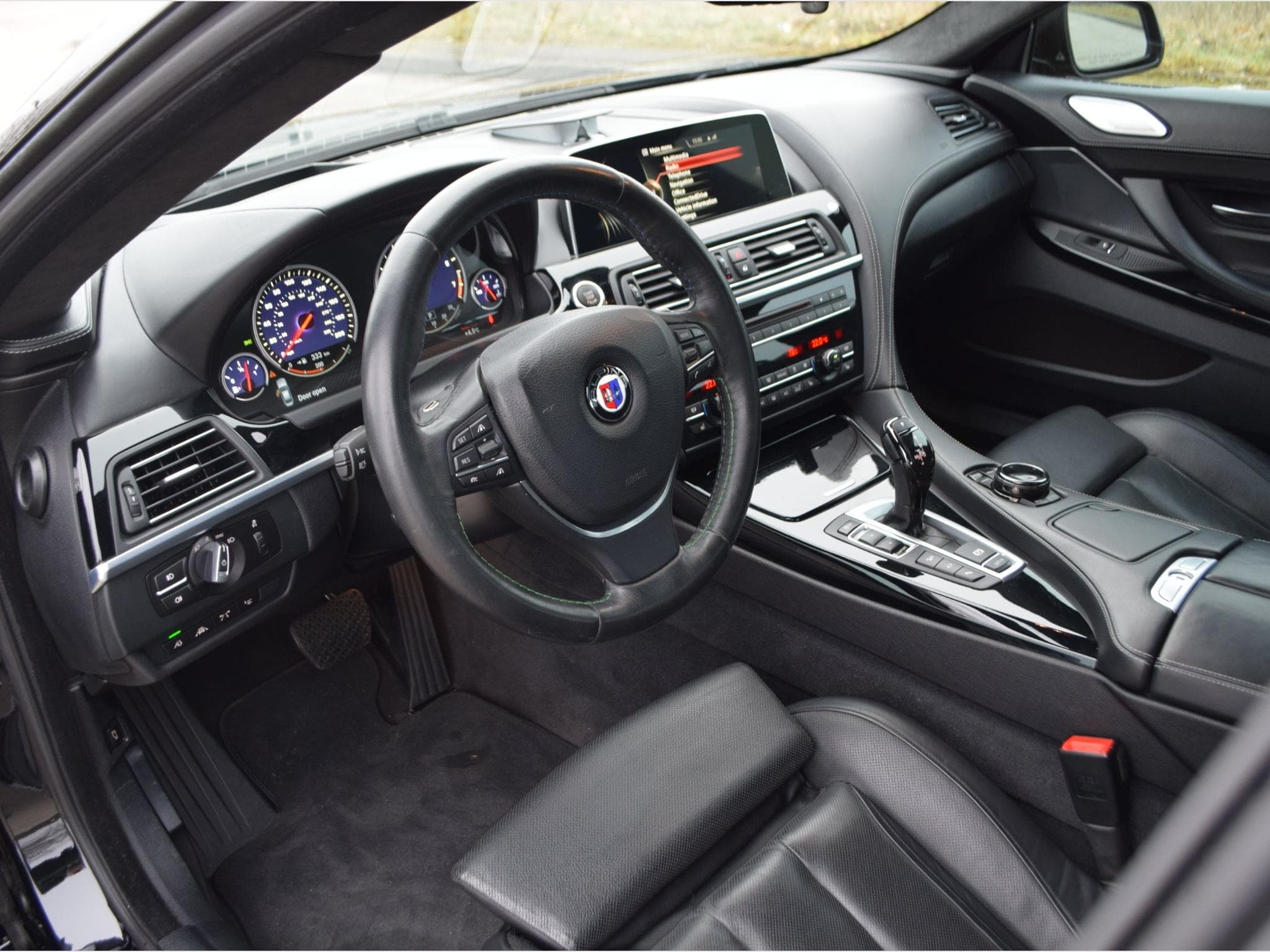 Alpina B6 Gran Coupe X-Drive 600 ps (2016) - Photo 3