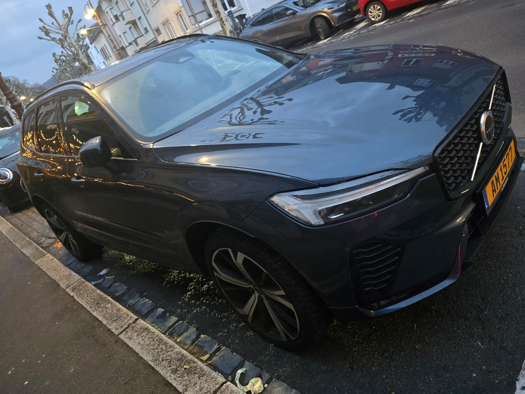 Volvo XC60 hybride. die\elec.novc (2024) - Photo 1