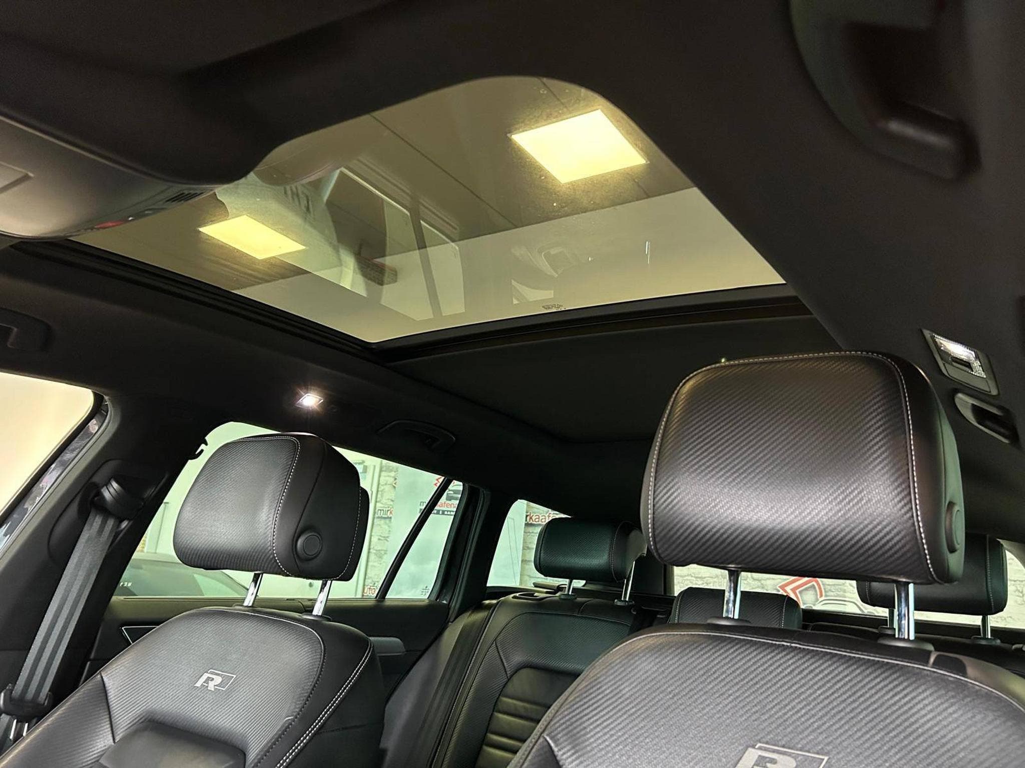 VW Passat R-Line (2021) - Foto 12