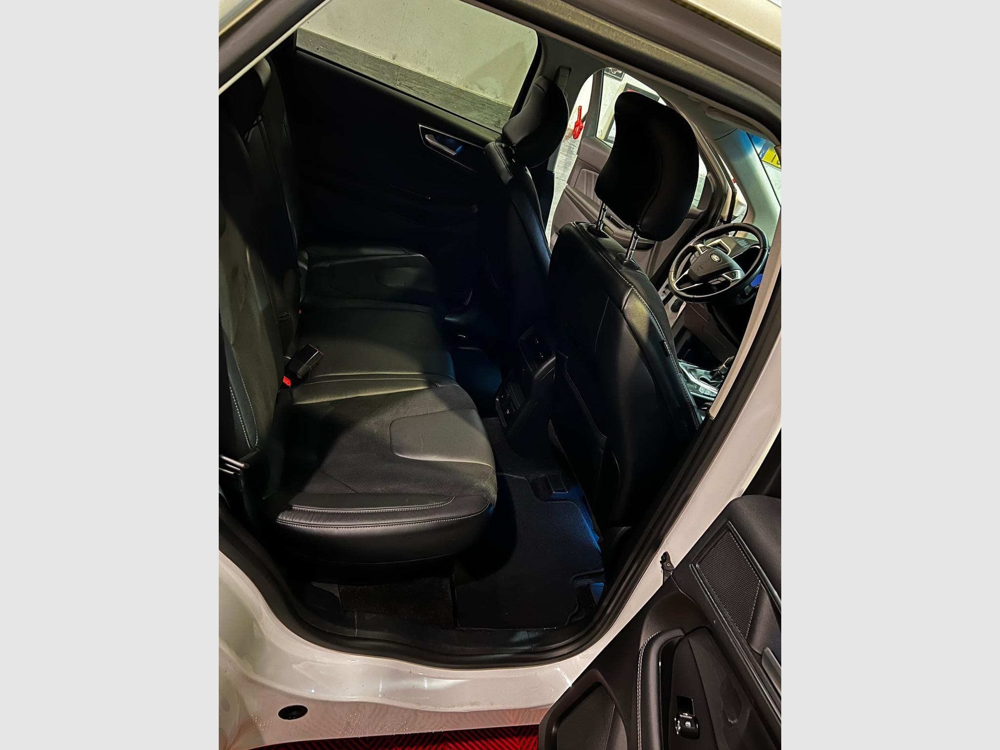 Ford Edge 2.0 TDCI ST-Line/4x4/2.Hd/Kamera/Leder/Panorama/Navi (2017) - Photo 9