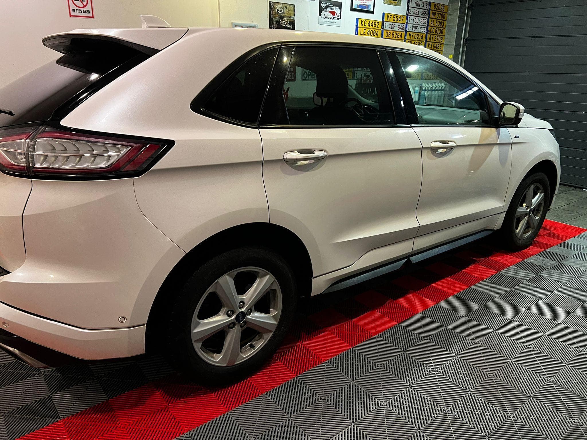 Ford Edge 2.0 TDCI ST-Line/4x4/2.Hd/Kamera/Leder/Panorama/Navi (2017) - Photo 6