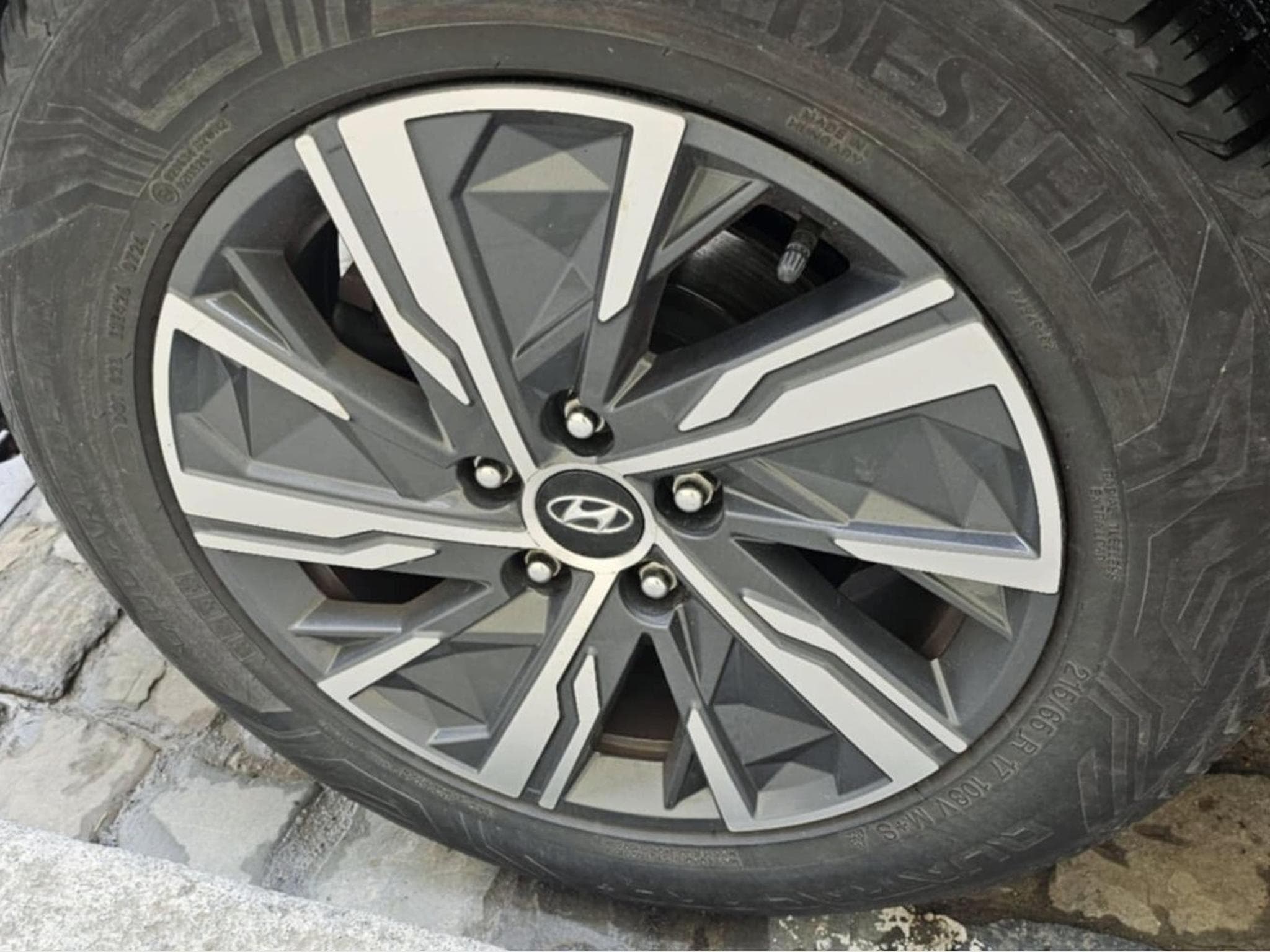 Hyundai Tucson (2021) - Photo 9