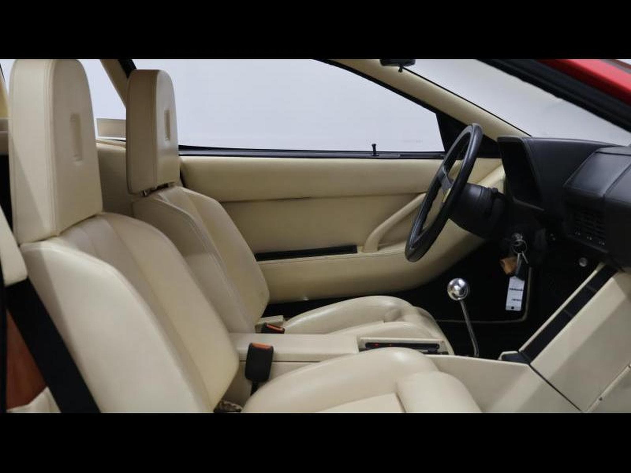 Ferrari Testarossa 5.0 V12 390 Duospecchio (1989) - Foto 18