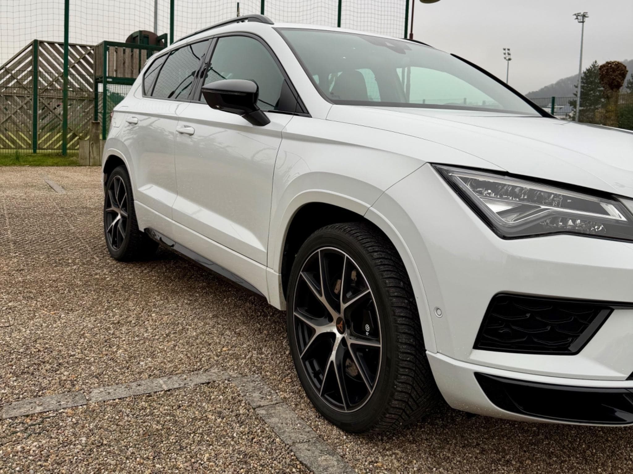 Cupra Ateca 2.0TSI DSG 4 Drive (2019) - Photo 3