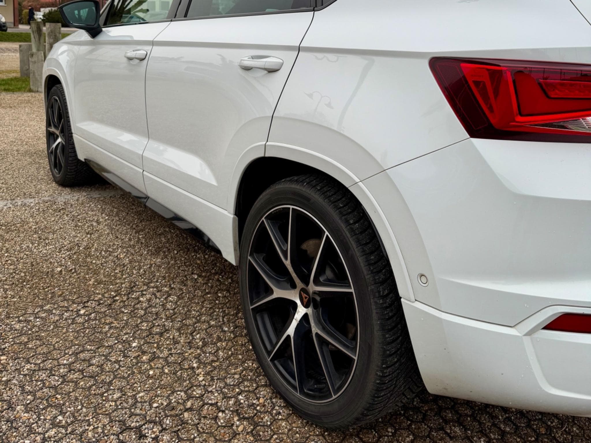 Cupra Ateca 2.0TSI DSG 4 Drive (2019) - Photo 5