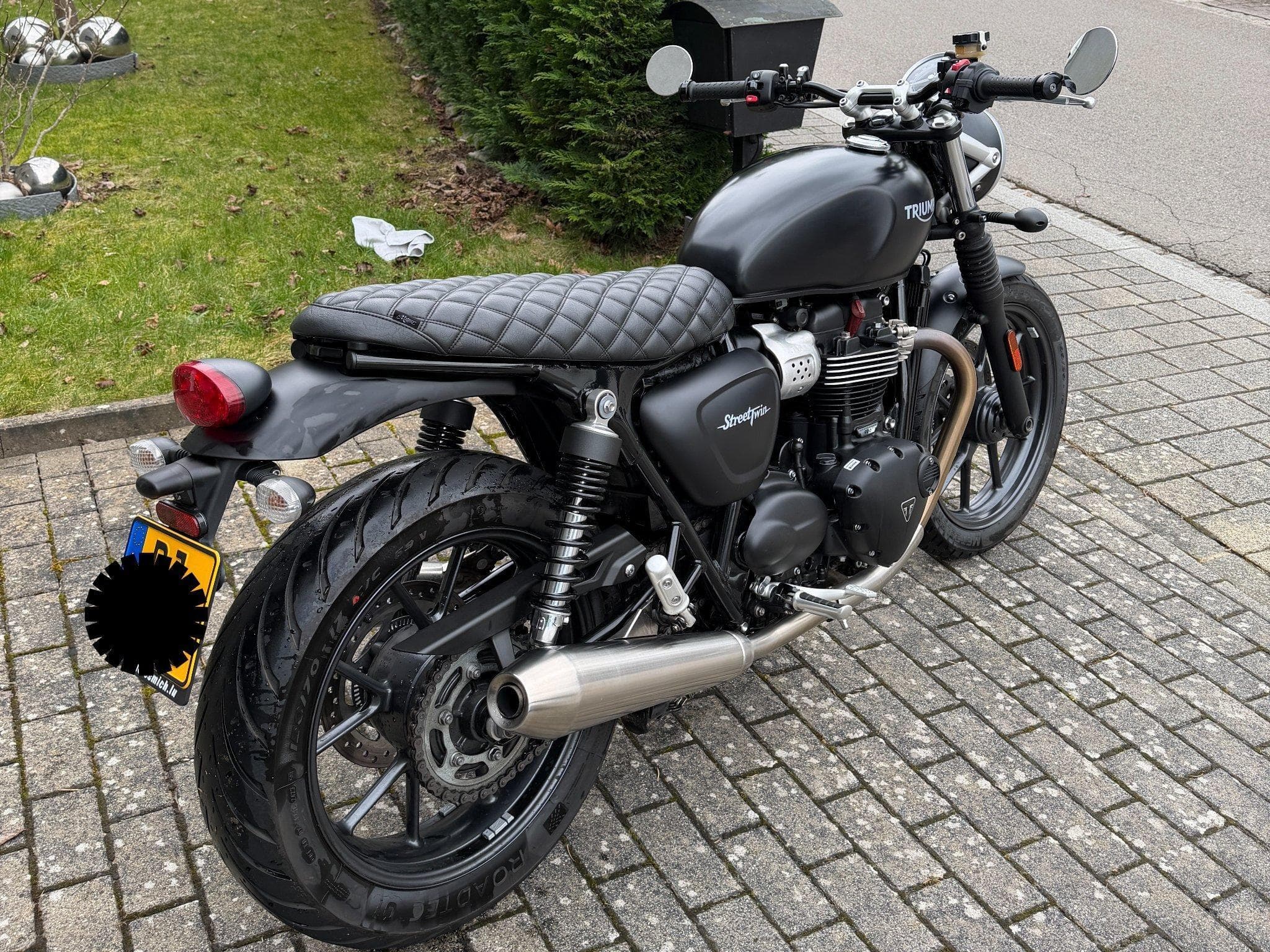 Triumph Street Twin (2016) - Photo 2