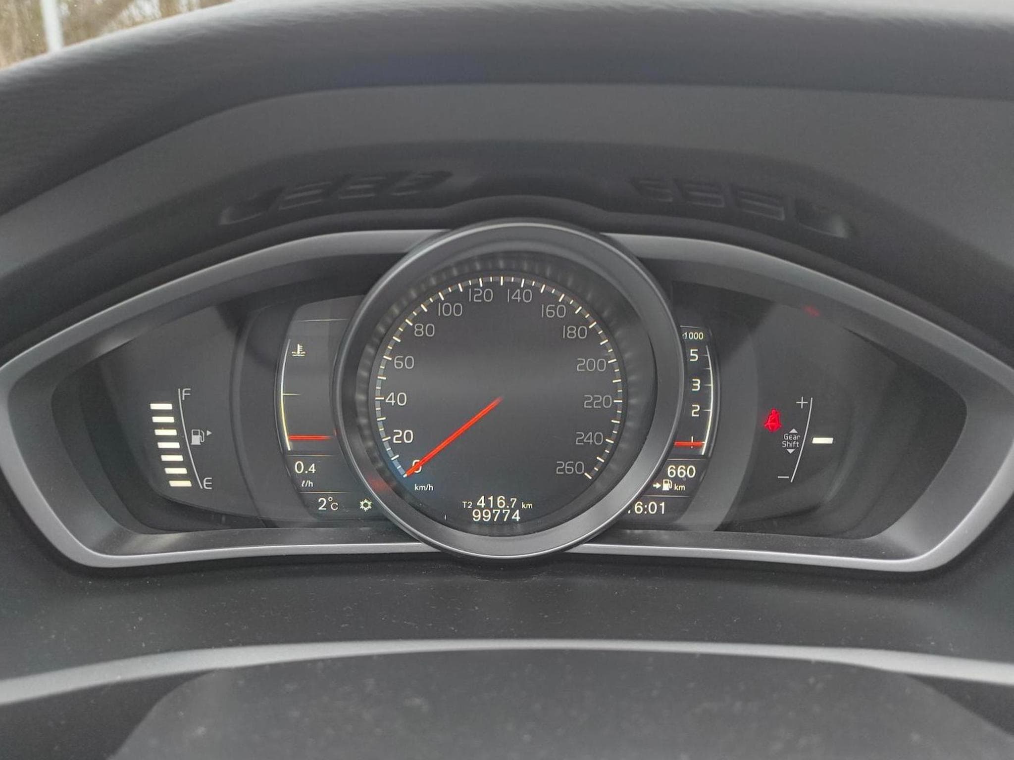 Volvo V40 D2 (2017) - Photo 12