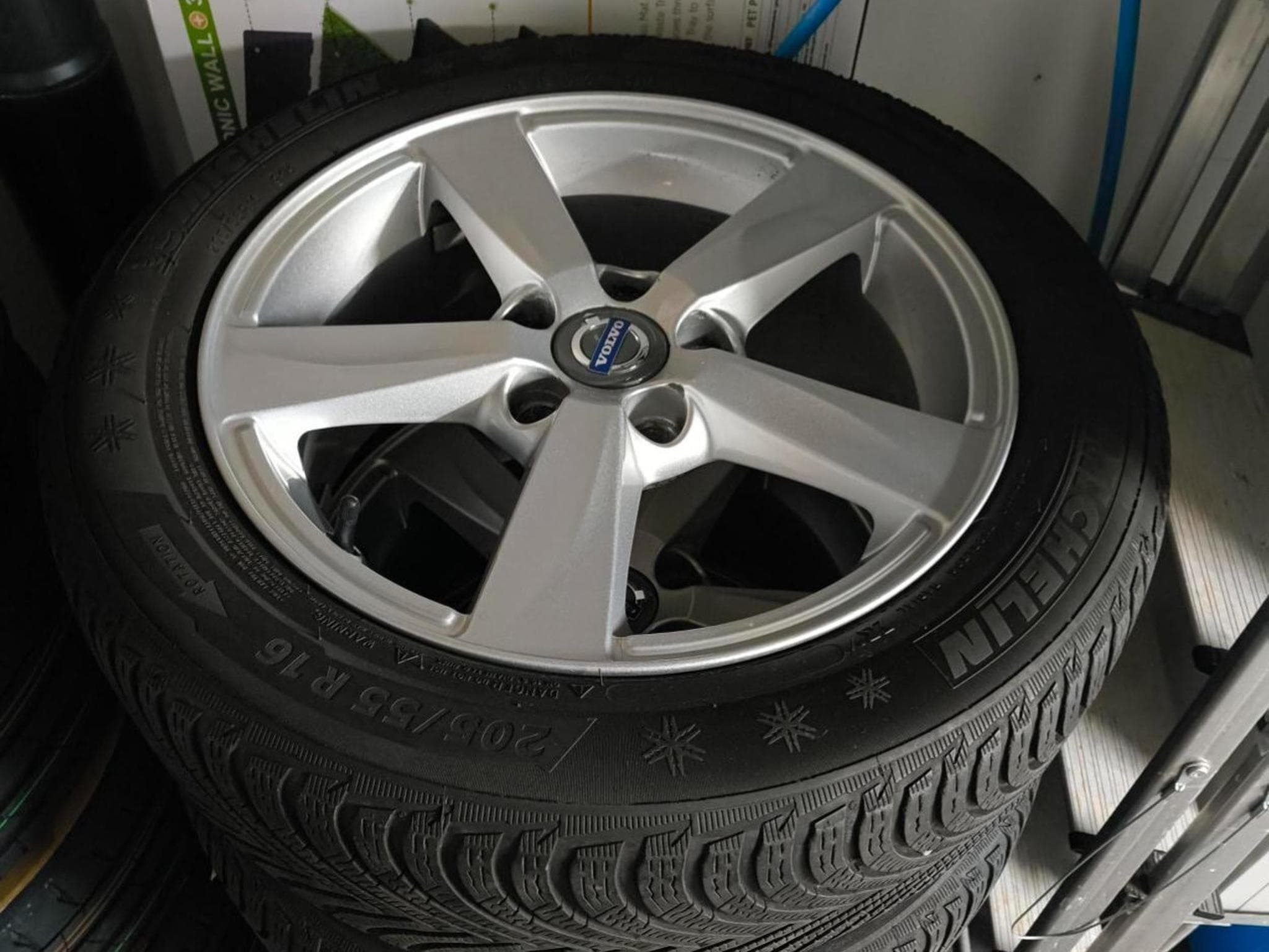 Volvo V40 D2 (2017) - Photo 14