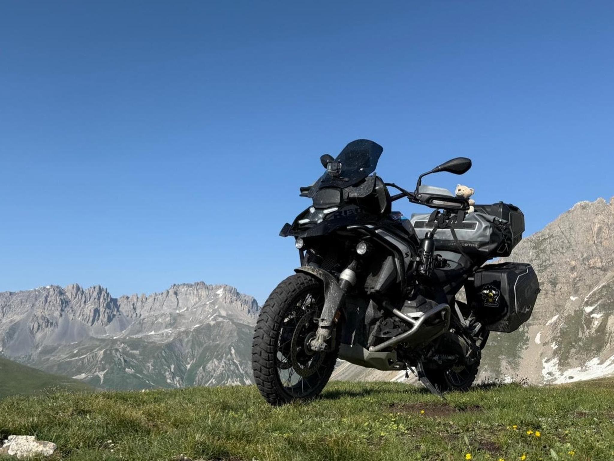BMW R 1300 GS black-Chrom-Metallic (2025) - Photo 2