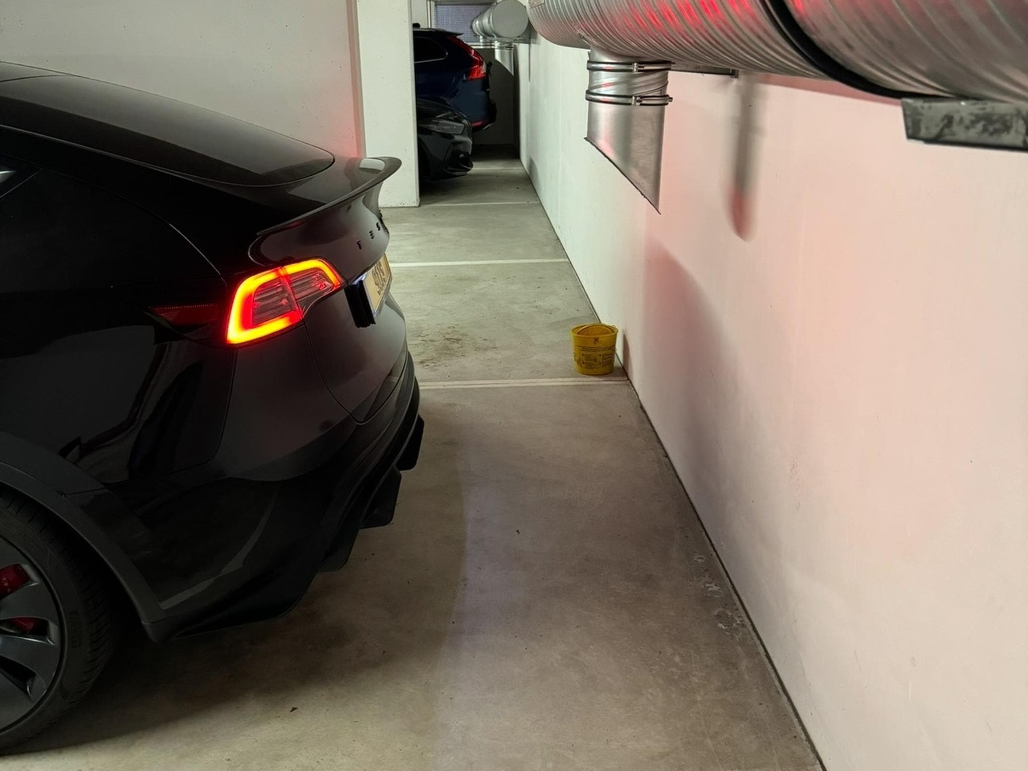 Tesla Model Y Performance (2023) - Foto 2