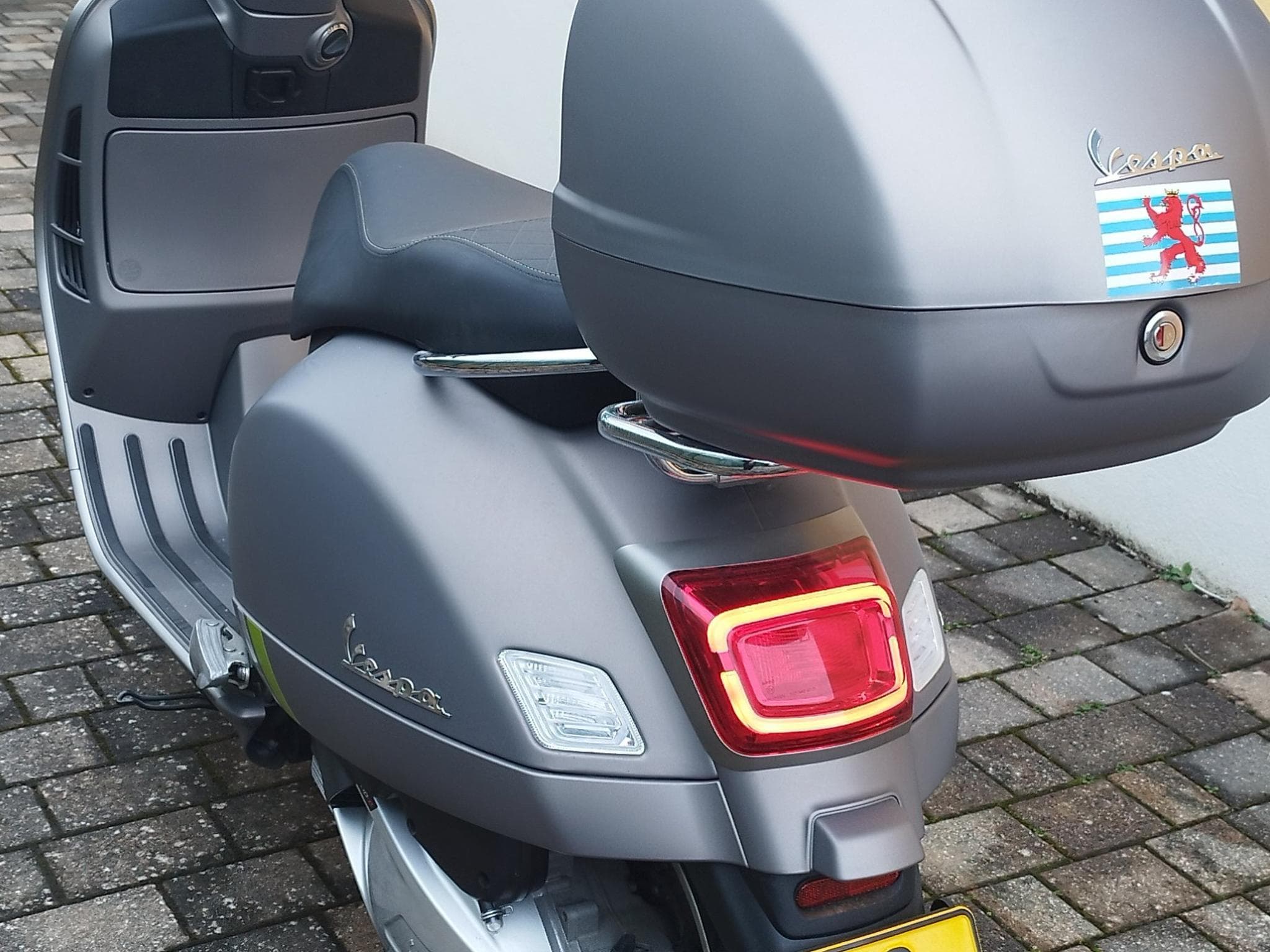 Vespa GTS GTS supertech 300 (2023) - Photo 3