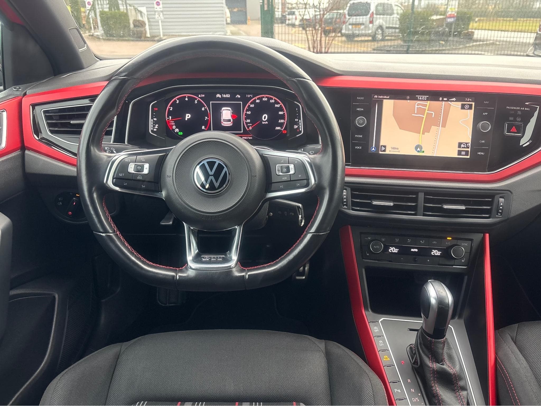 VW Polo GTI 2.0 TSI 200ch DSG (2020) - Photo 7