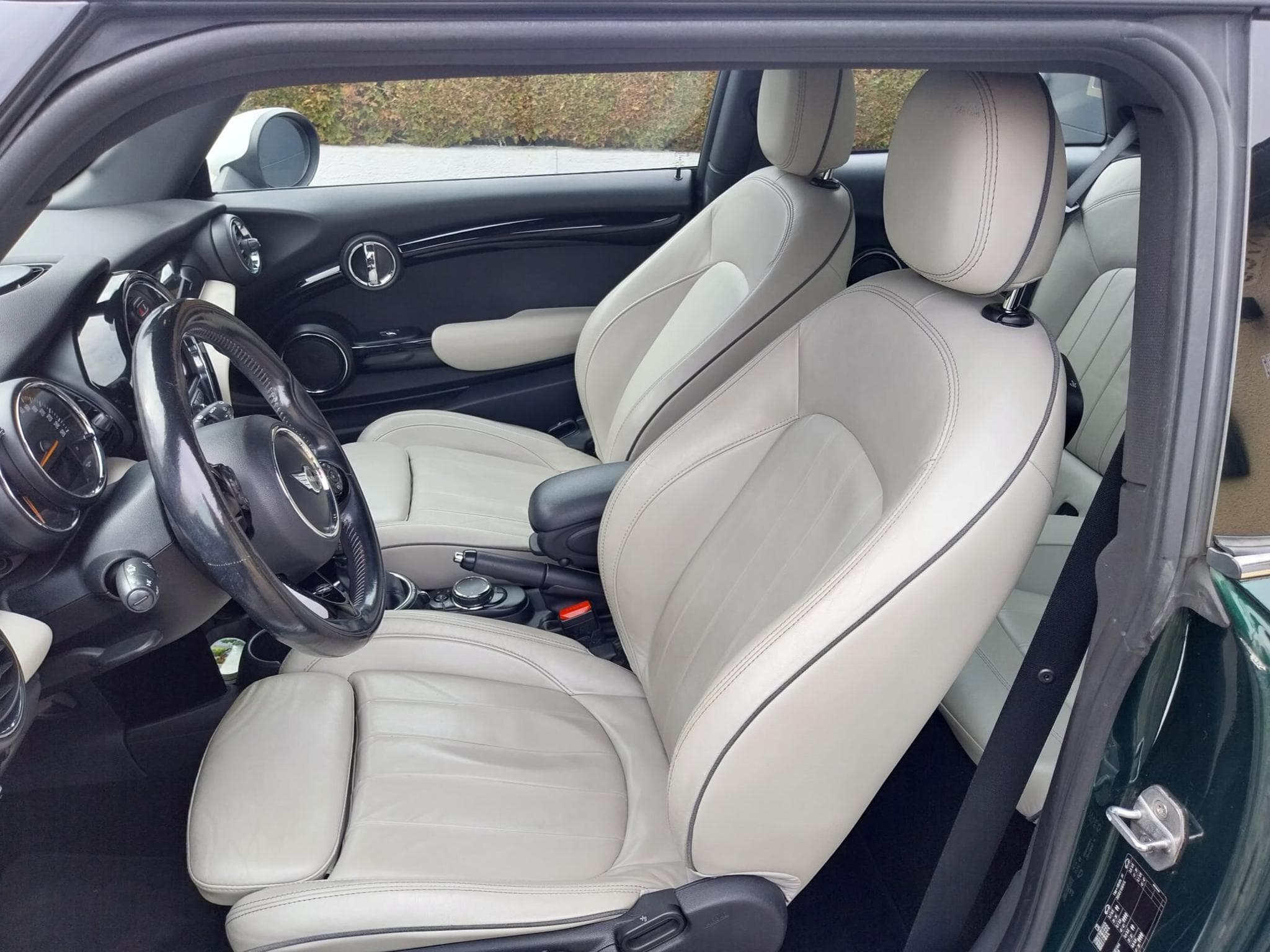 Mini Cooper s (2016) - Photo 4