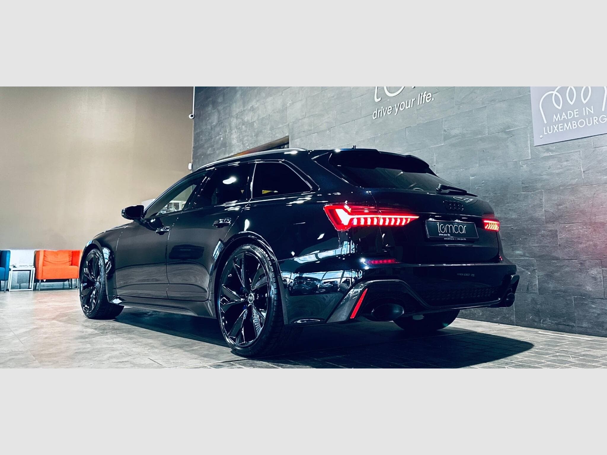 Audi RS6 RS6 AVANT PERFORMANCE QUATTRO TIPTRONIC (2025) - Photo 3