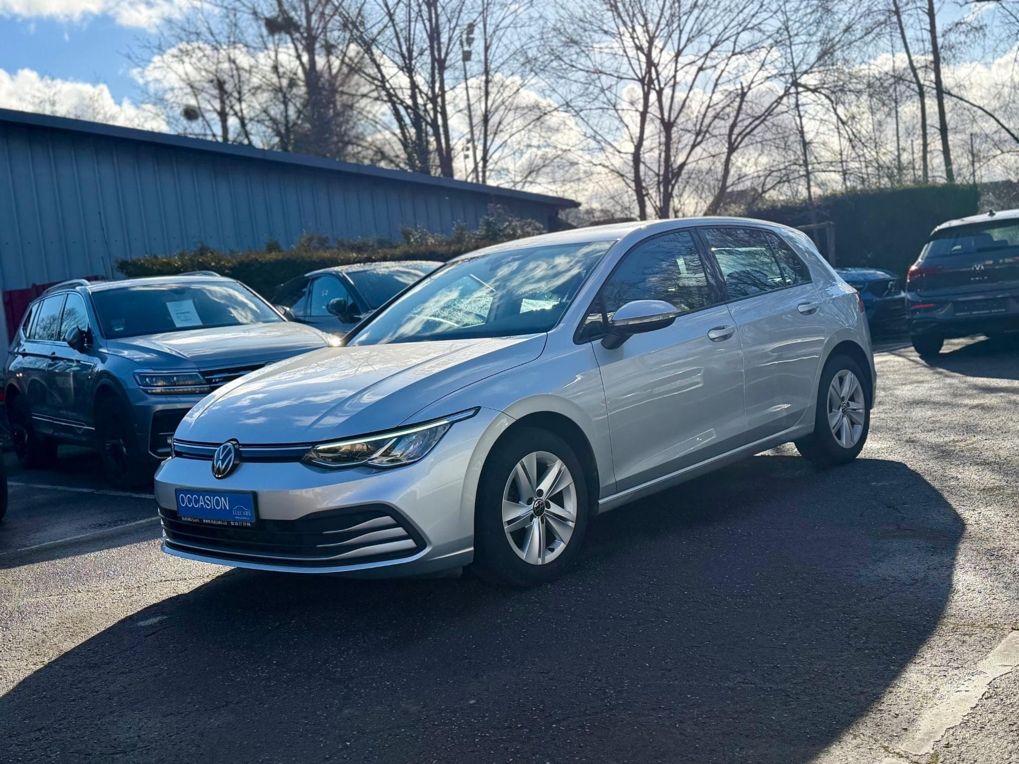 VW Golf VIII 1.0 TSI 110 DSG7 Life NAVI/CAM/ACC (2022) - Photo 3