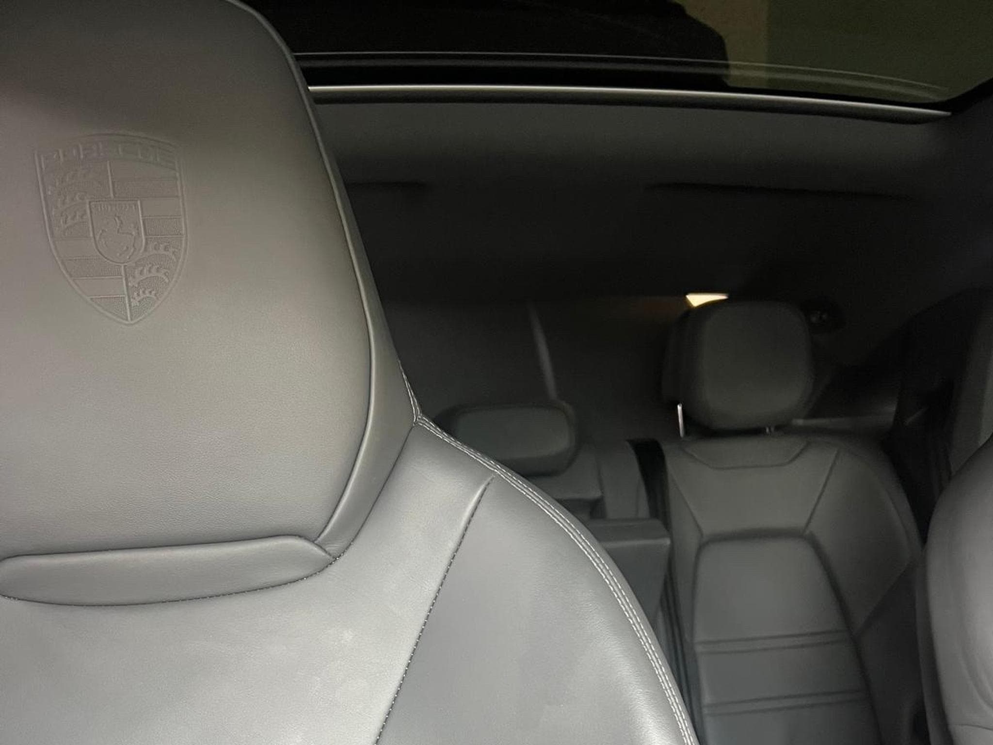 Porsche Cayenne Coupé (2020) - Photo 3