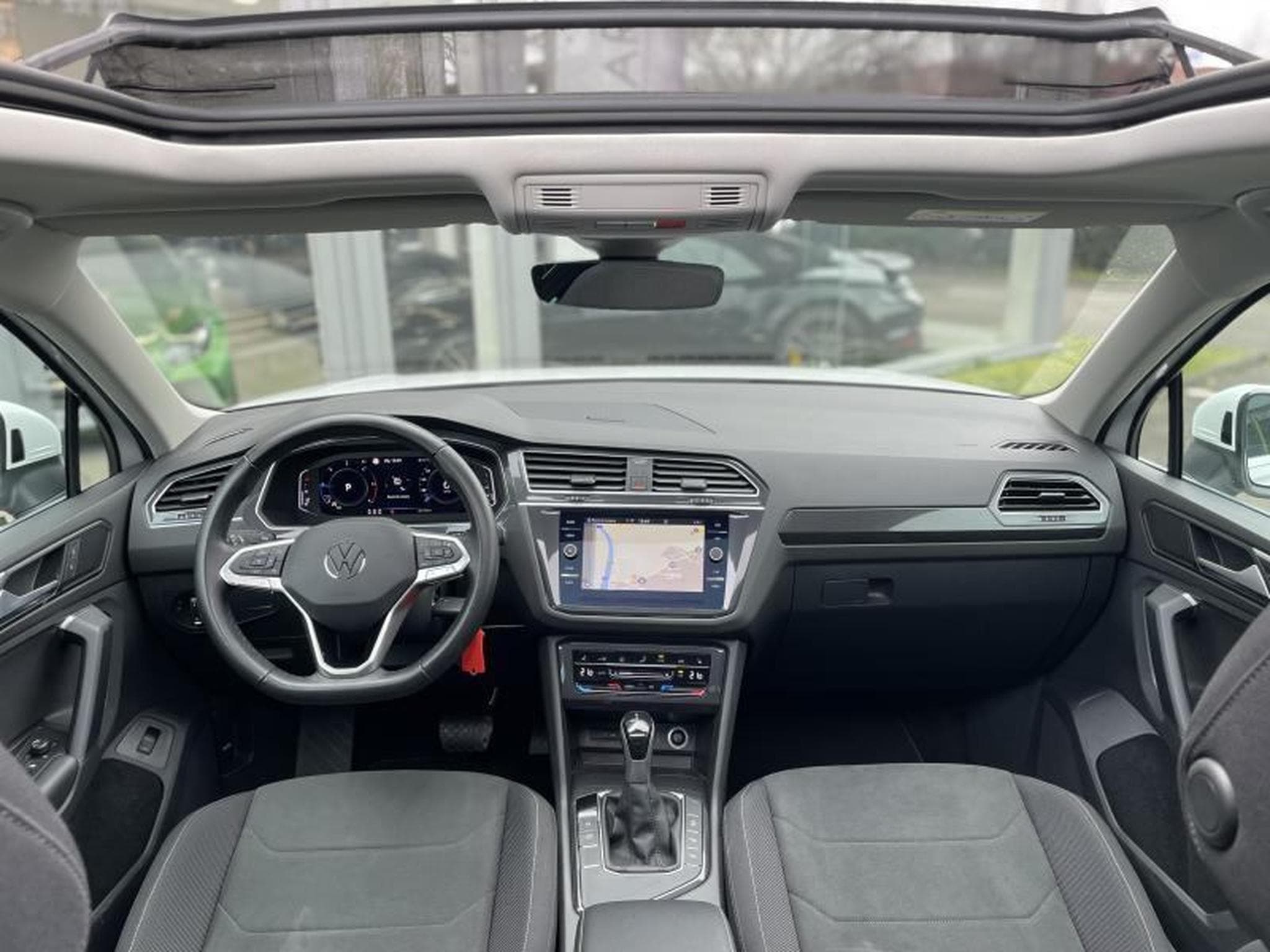 VW Tiguan Elegance 2.0 Tdi 150 DSG Toit Ouvrant (2023) - Photo 14