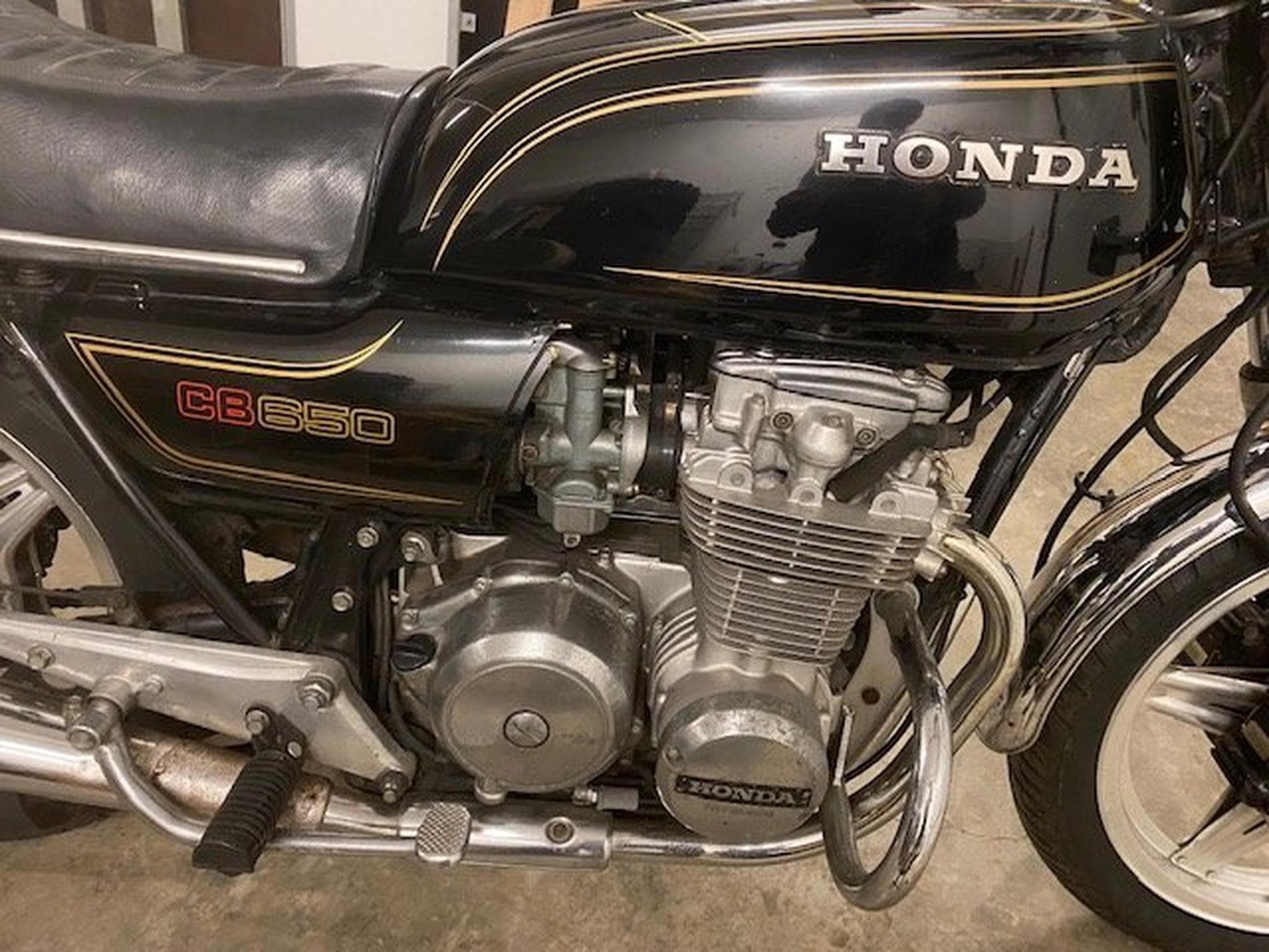 Honda CB 650 RC03 (1981) - Photo 2