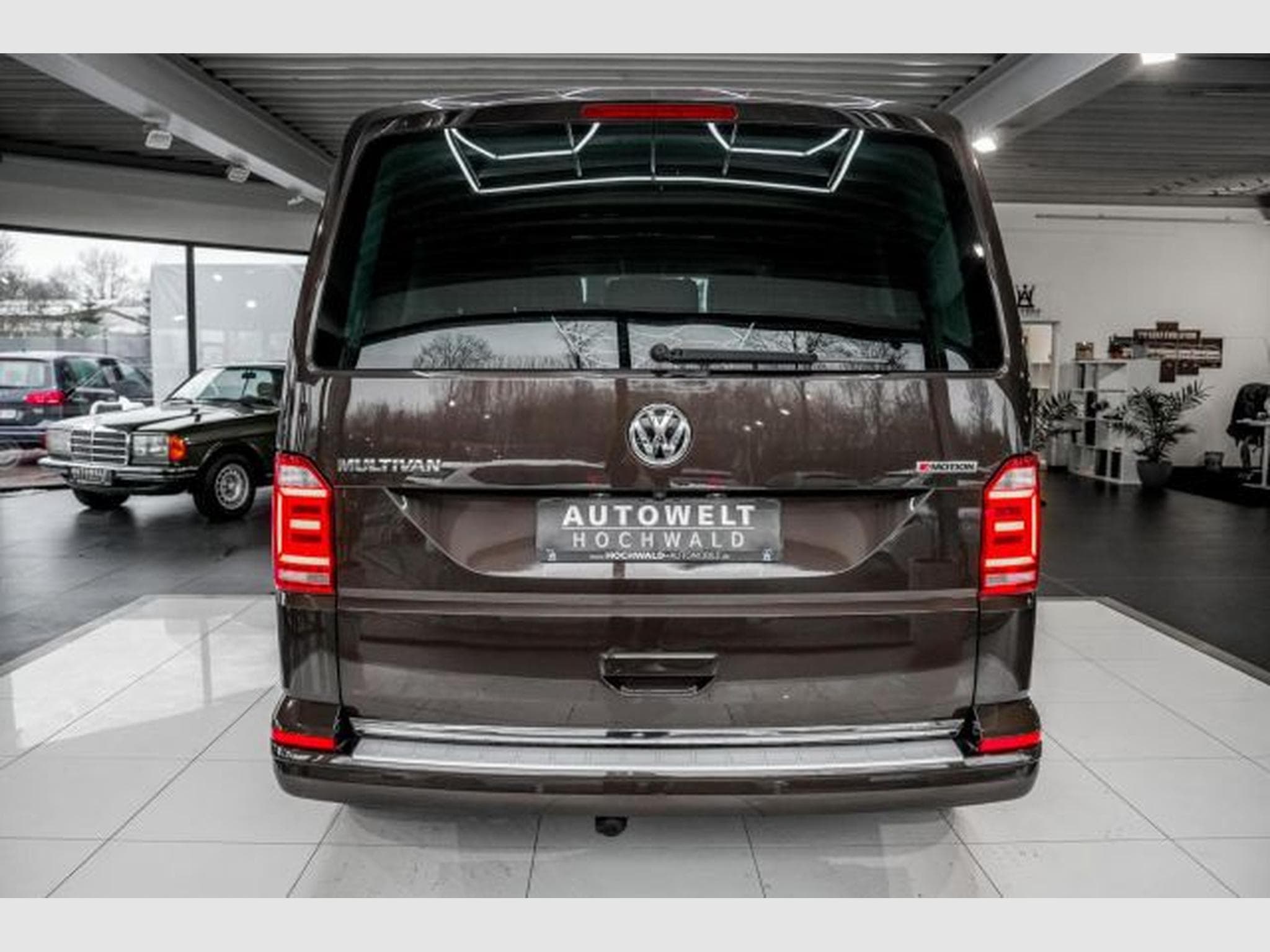 VW T6.1 T6 Multivan 2.0 TDI DSG Generation Six 4Mo. AHK (2018) - Foto 8