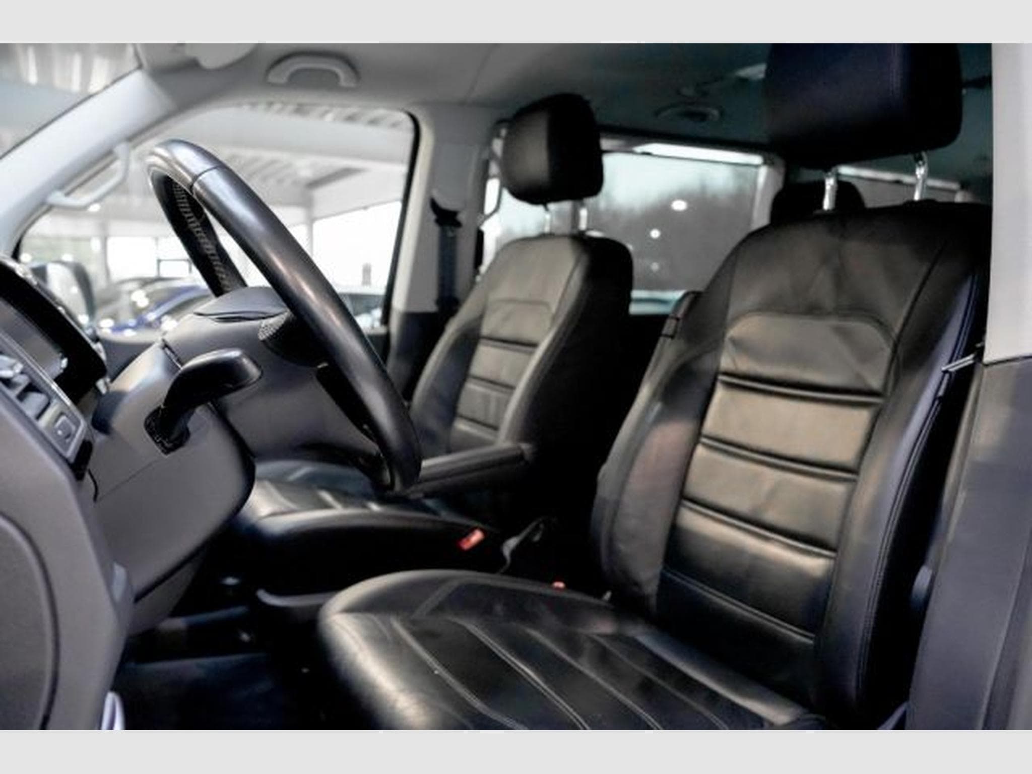 VW T6.1 T6 Multivan 2.0 TDI DSG Generation Six 4Mo. AHK (2018) - Foto 13