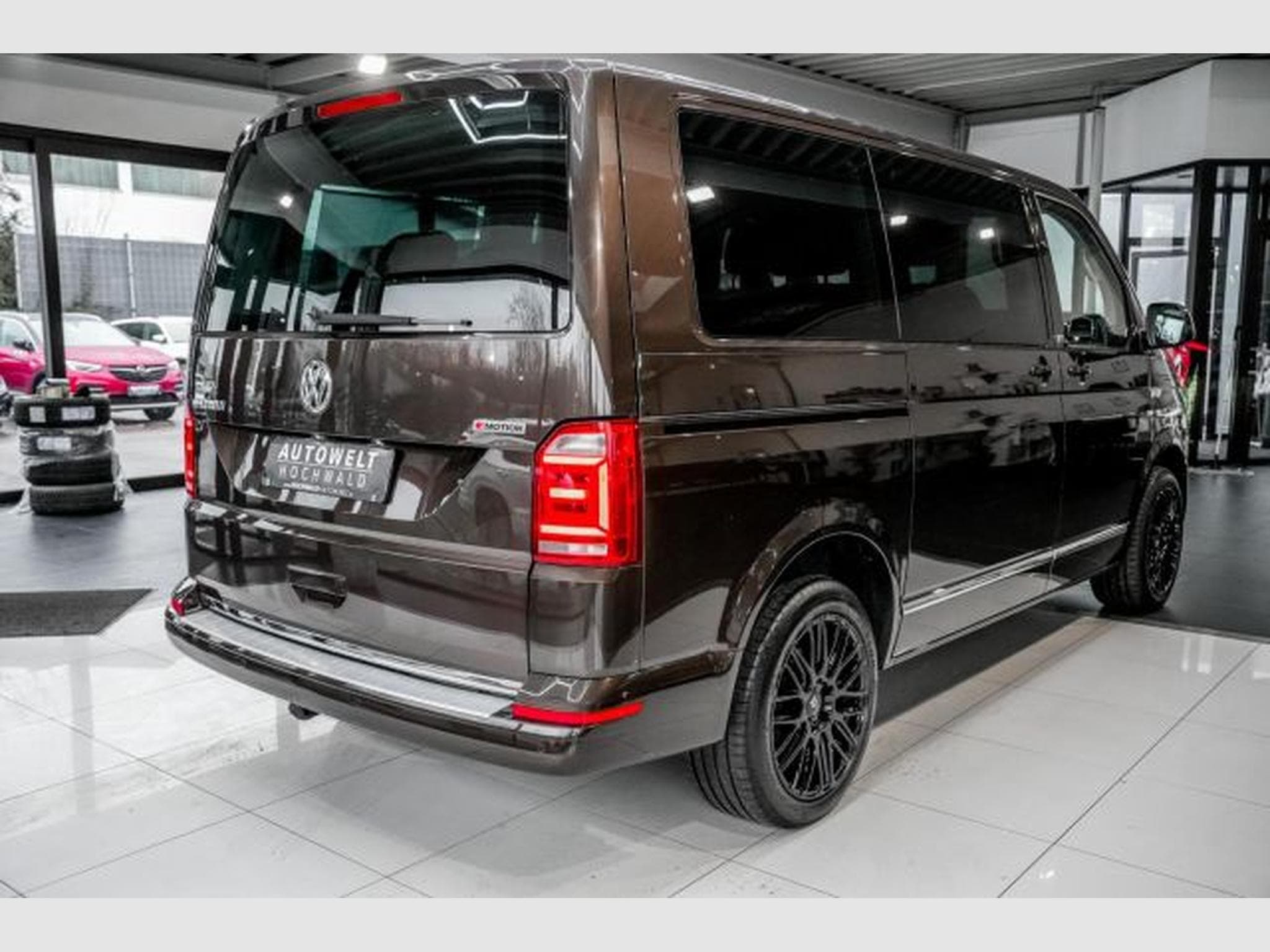 VW T6.1 T6 Multivan 2.0 TDI DSG Generation Six 4Mo. AHK (2018) - Foto 7