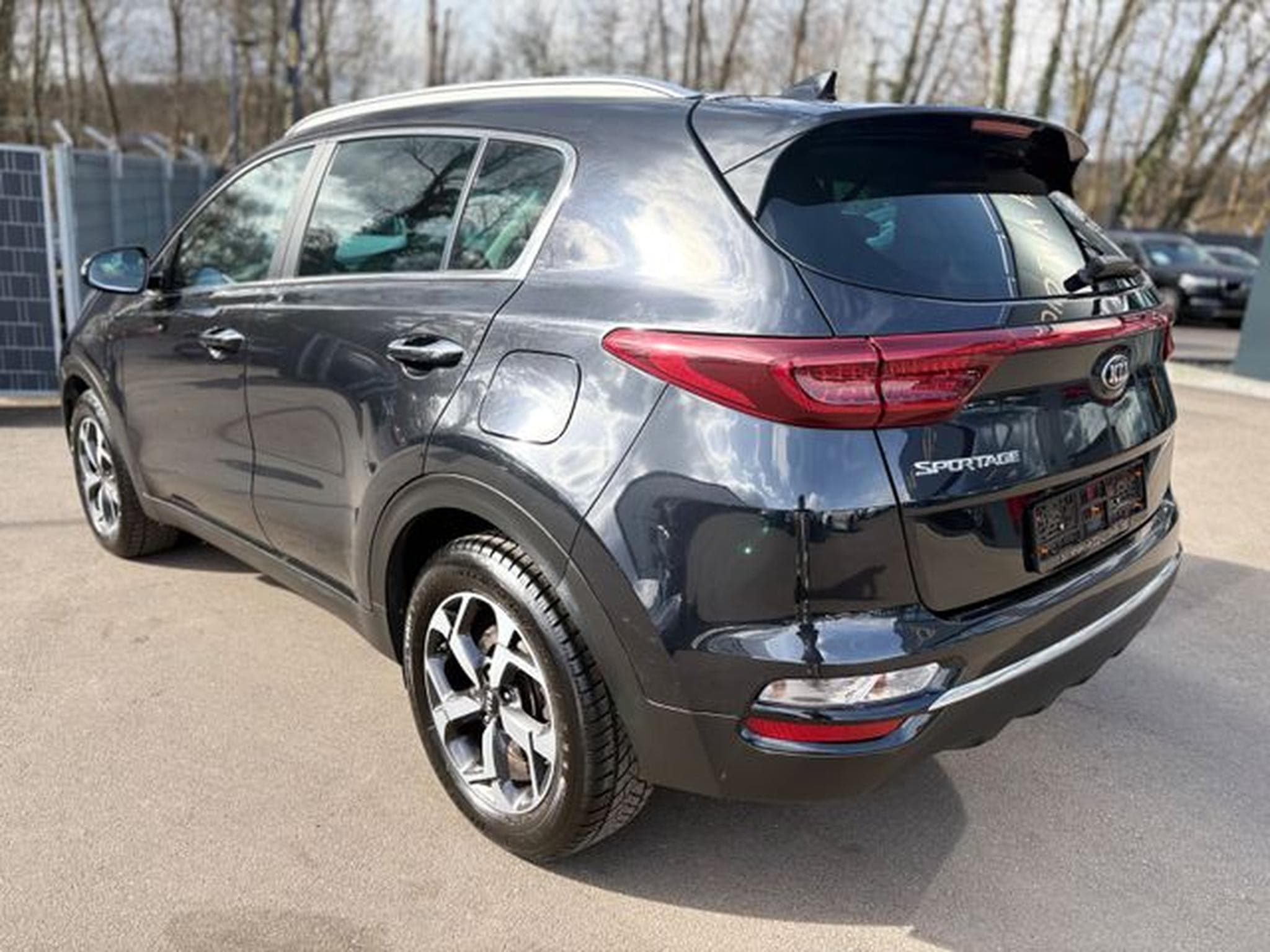Kia Sportage SPORTAGE*AUT*LEDER*WINTERPAKET*2.HD*KAMERA*TOP (2019) - Foto 10