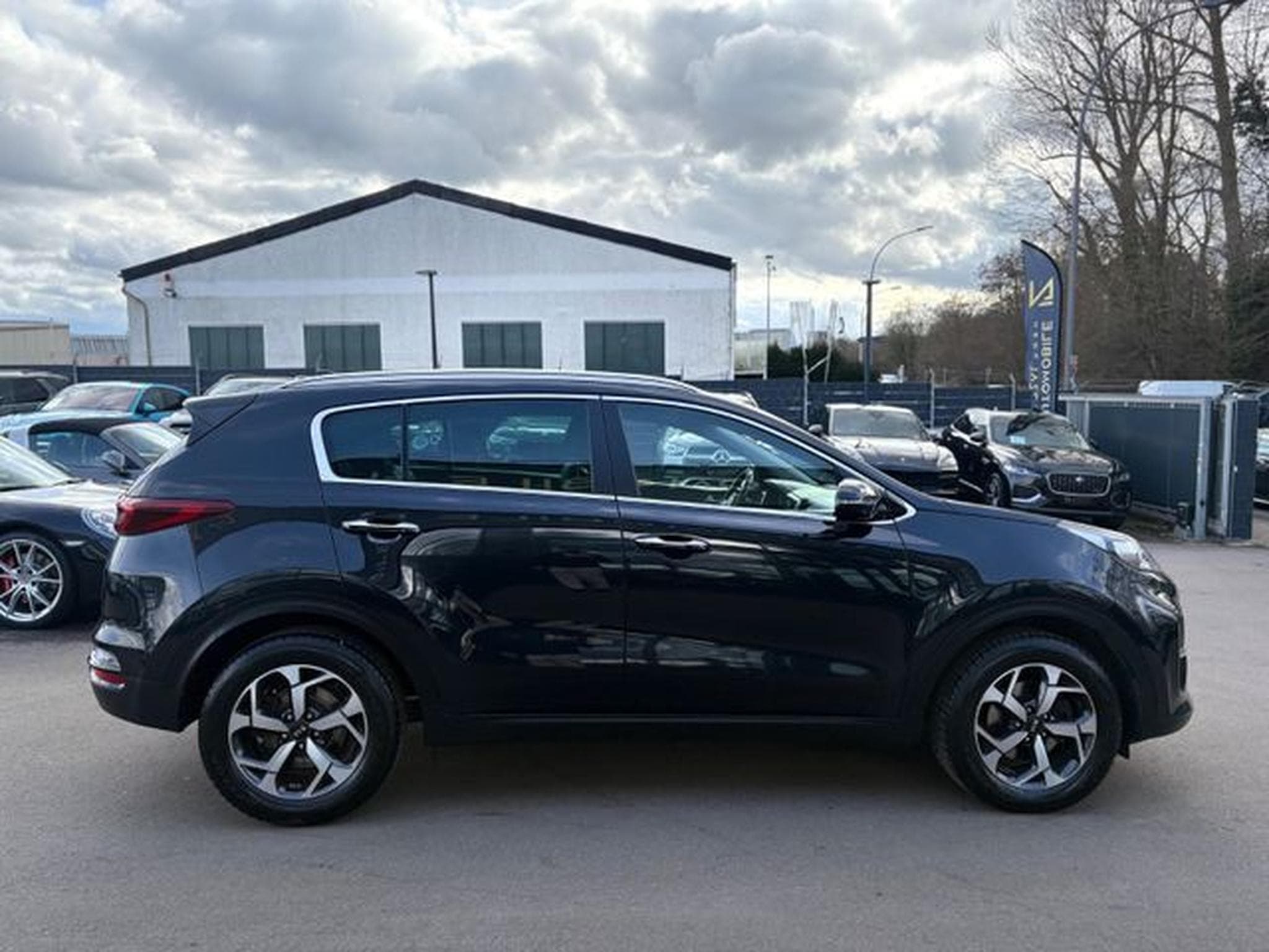Kia Sportage SPORTAGE*AUT*LEDER*WINTERPAKET*2.HD*KAMERA*TOP (2019) - Foto 12