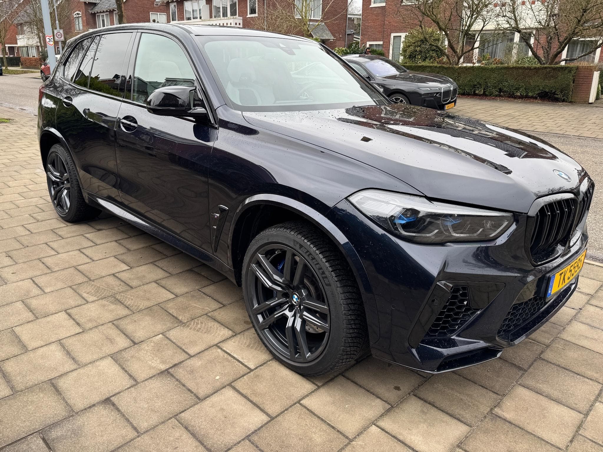 BMW X5M Competition (2022) - Foto 3