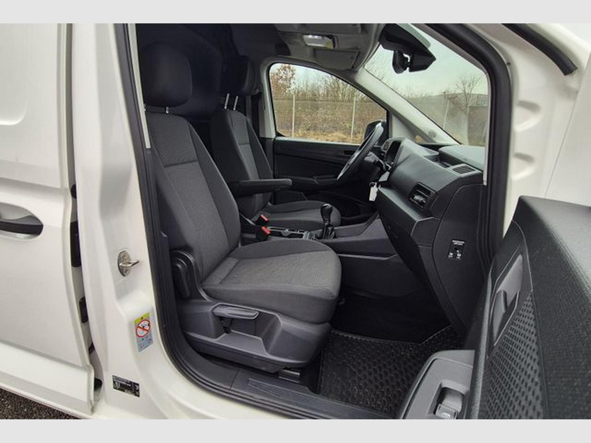 VW Caddy 2.0 TDI Cargo Basis, Carplay, AHK, Klima. (2021) - Photo 13