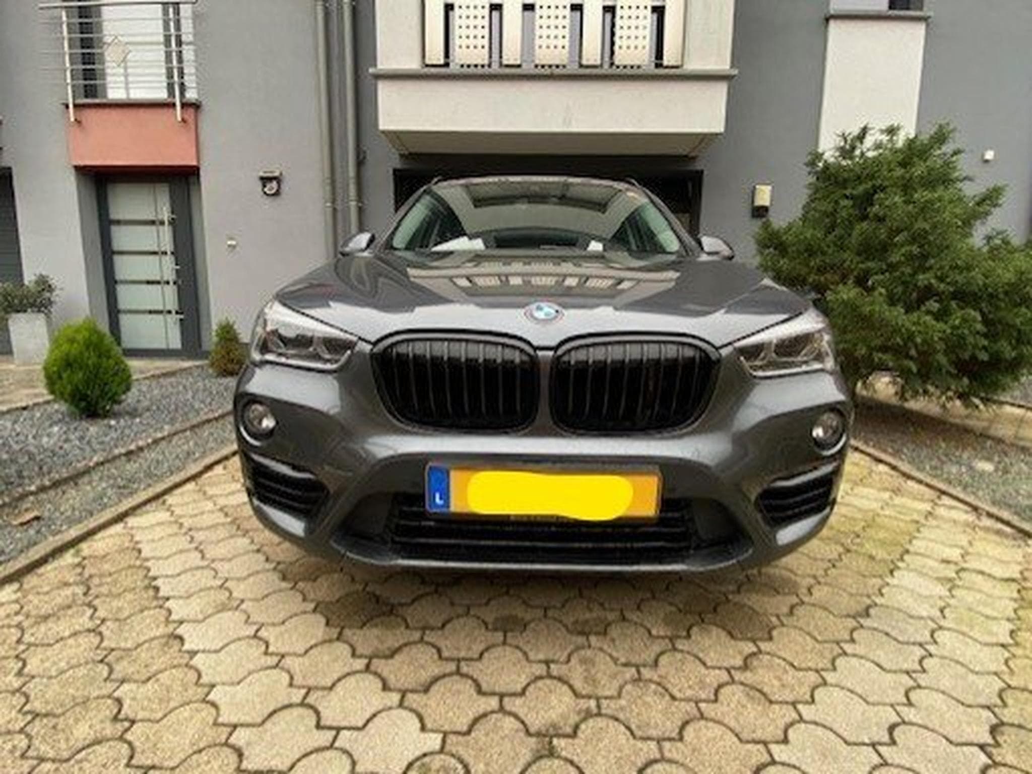 BMW X1 Xdrive 20i (2018) - Foto 1