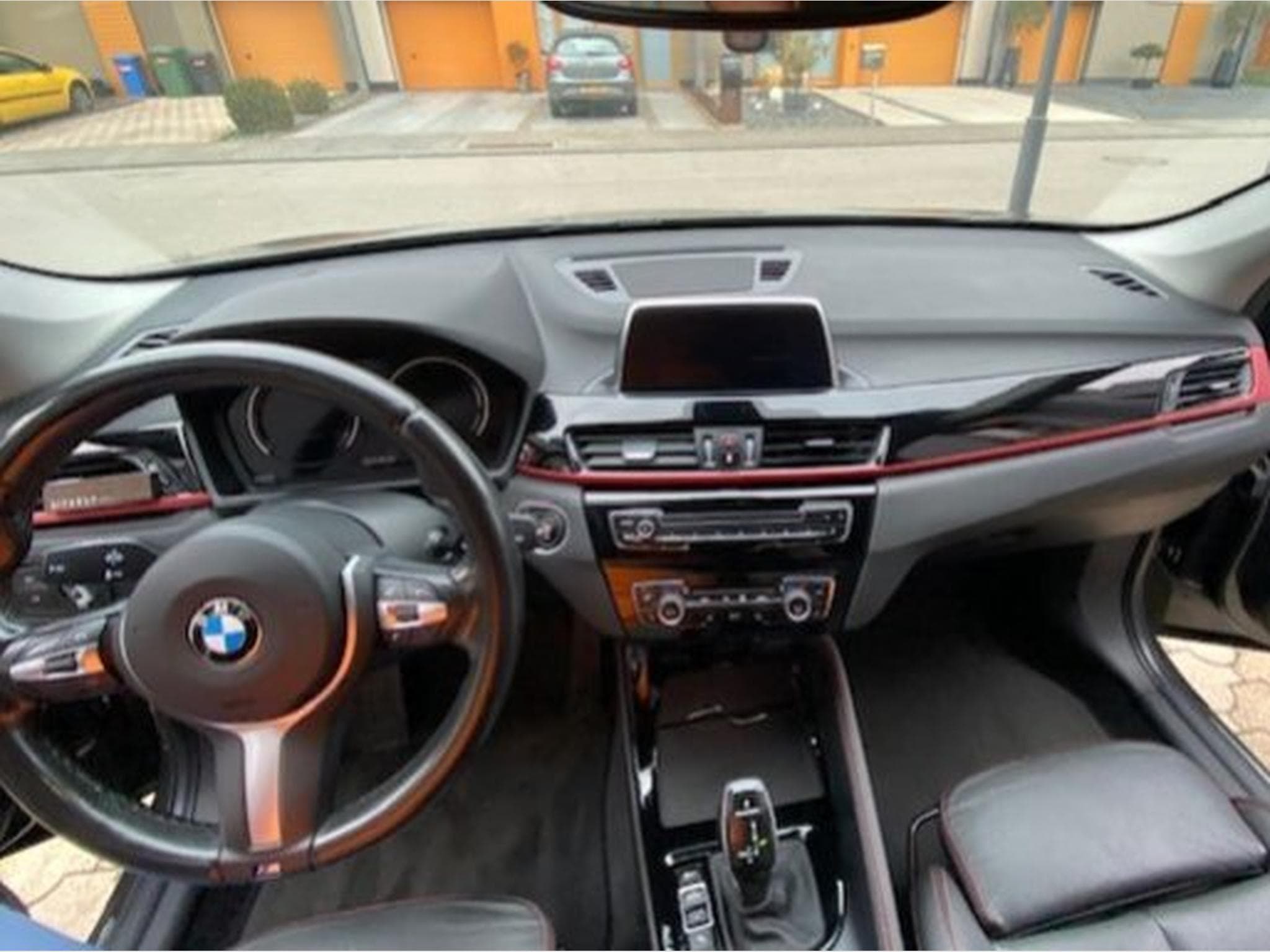 BMW X1 Xdrive 20i (2018) - Foto 3