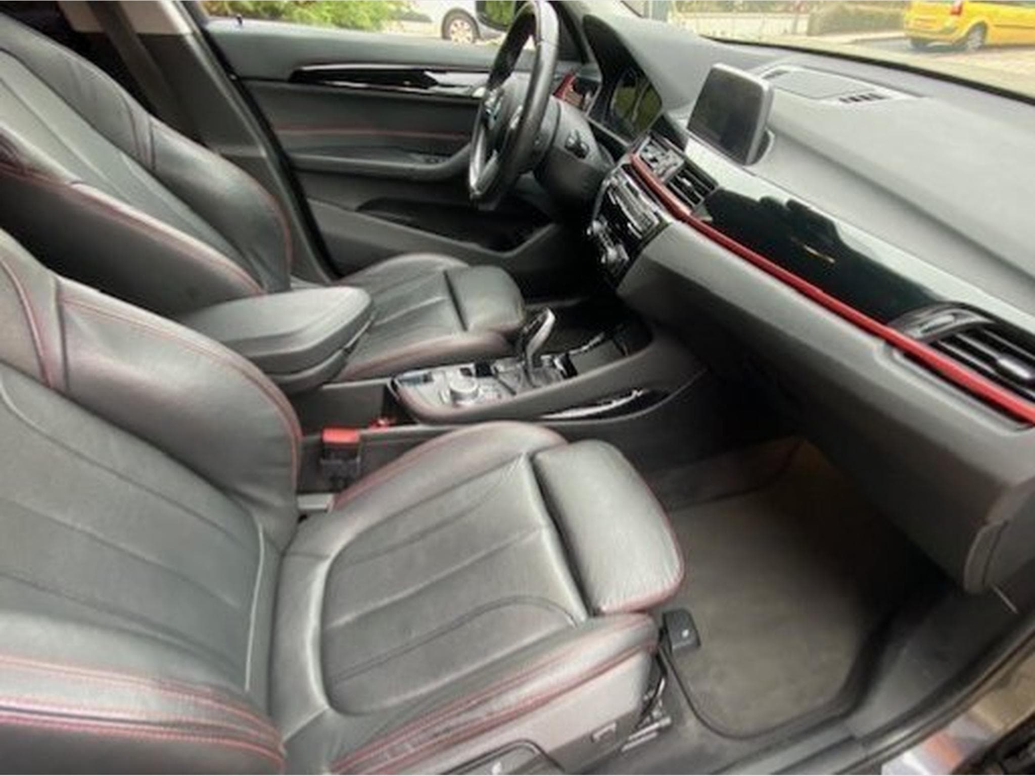 BMW X1 Xdrive 20i (2018) - Foto 7