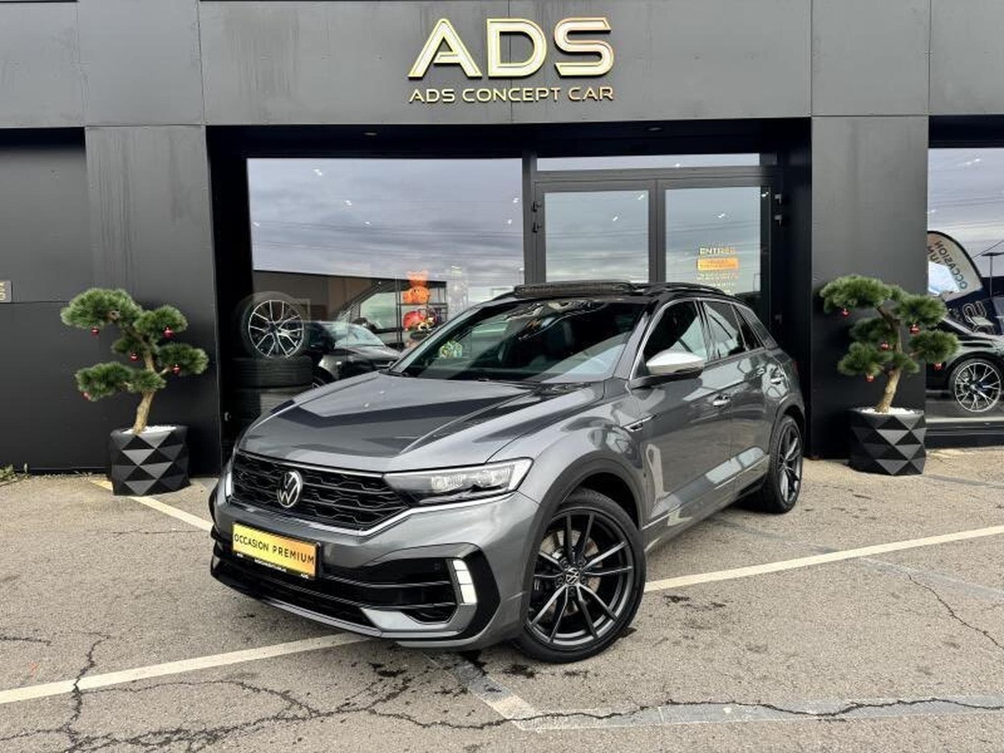 VW T-Roc R 2.0L TSI 300CV (2021) - Photo 1