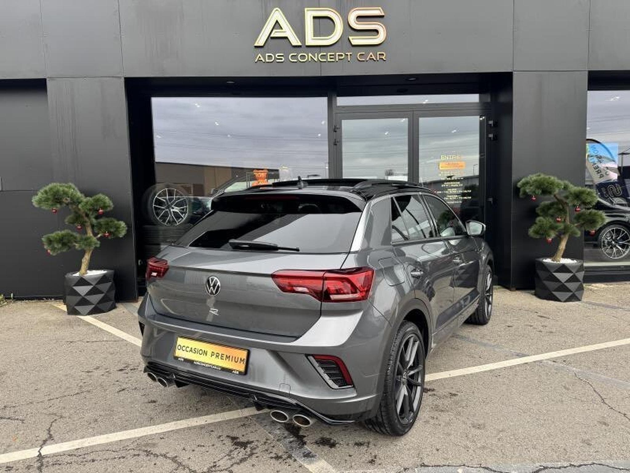 VW T-Roc R 2.0L TSI 300CV (2021) - Photo 3