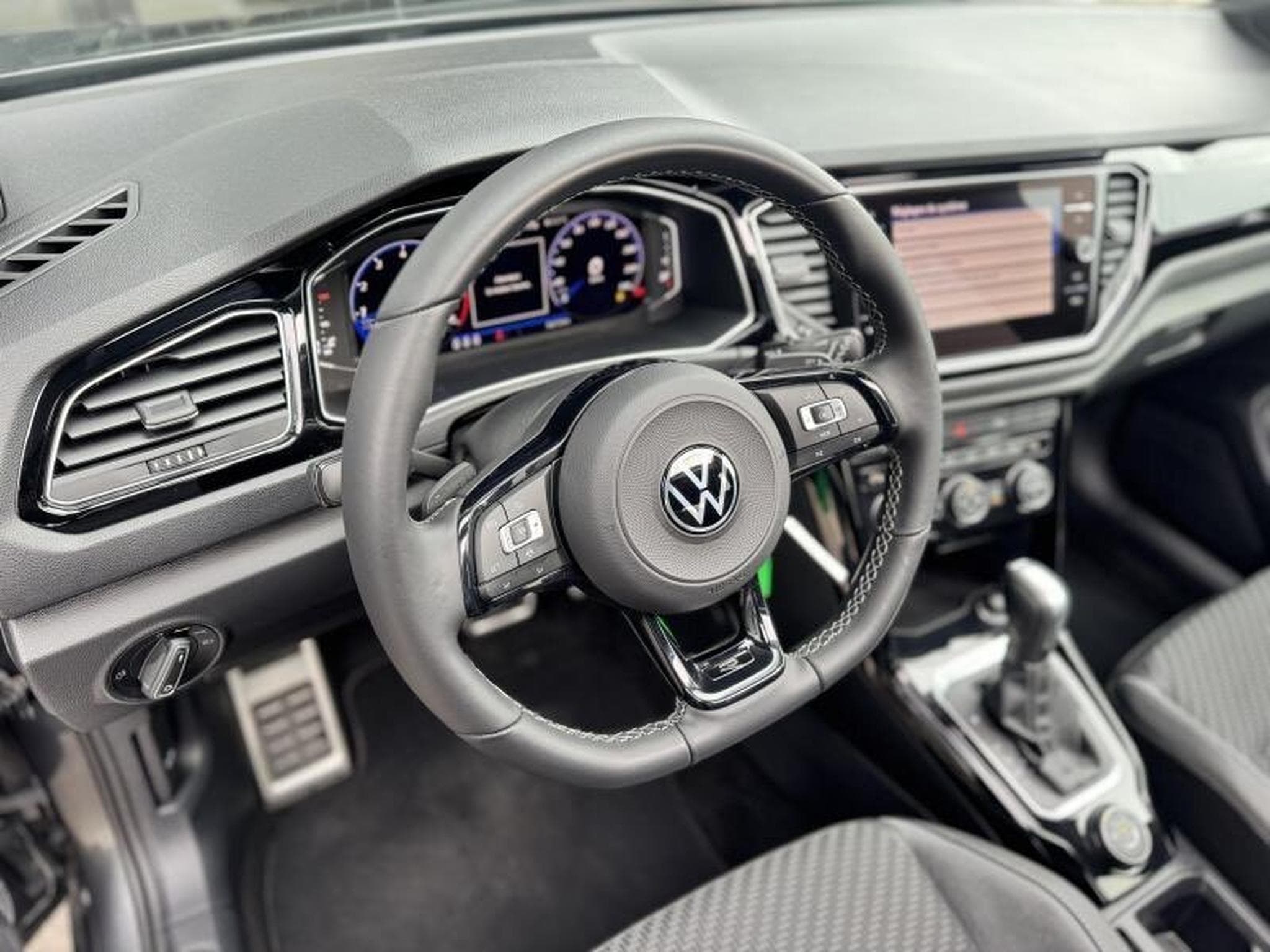 VW T-Roc R 2.0L TSI 300CV (2021) - Photo 5