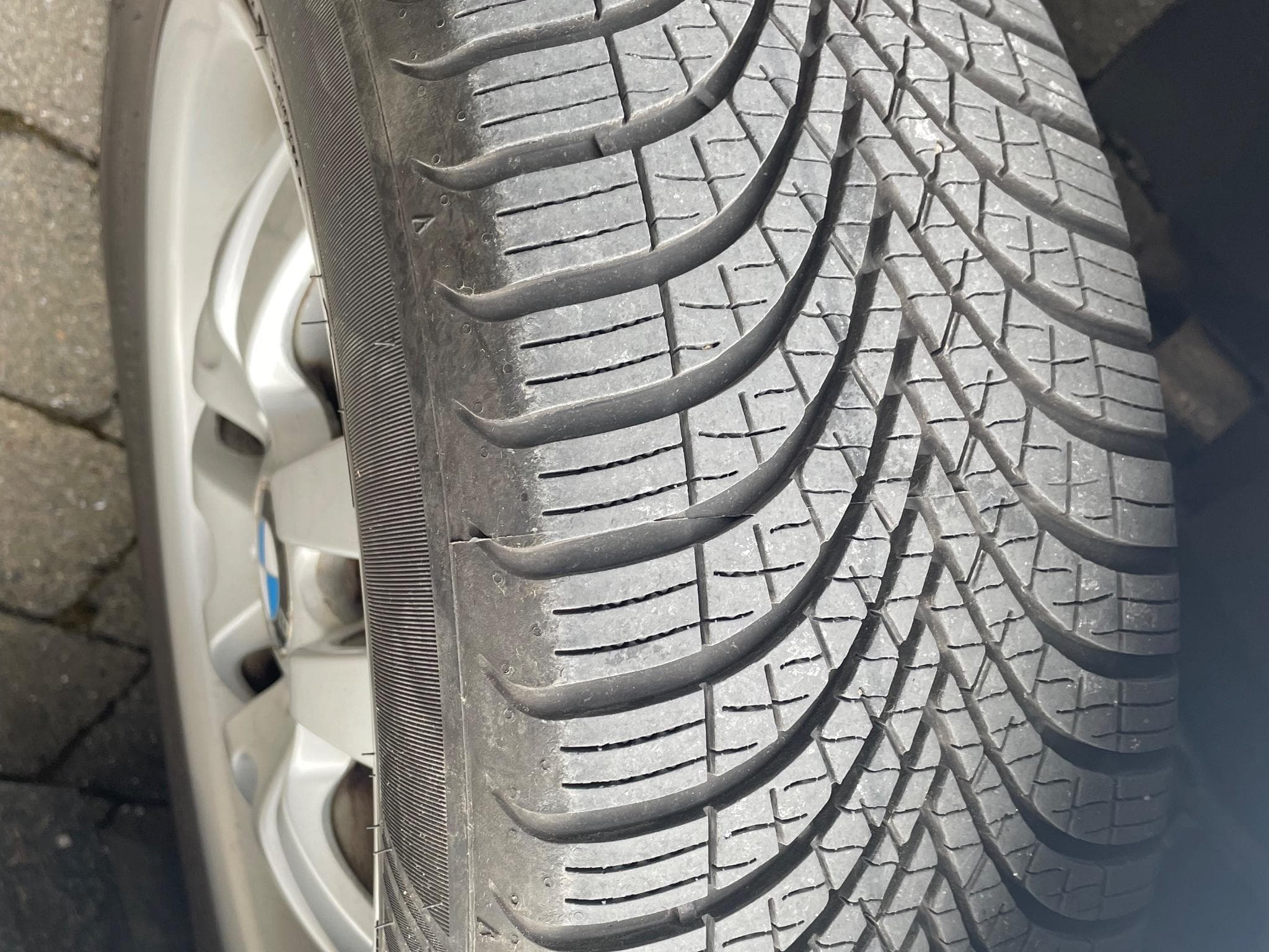 BMW 320 Engine M47 (2006) - Photo 3