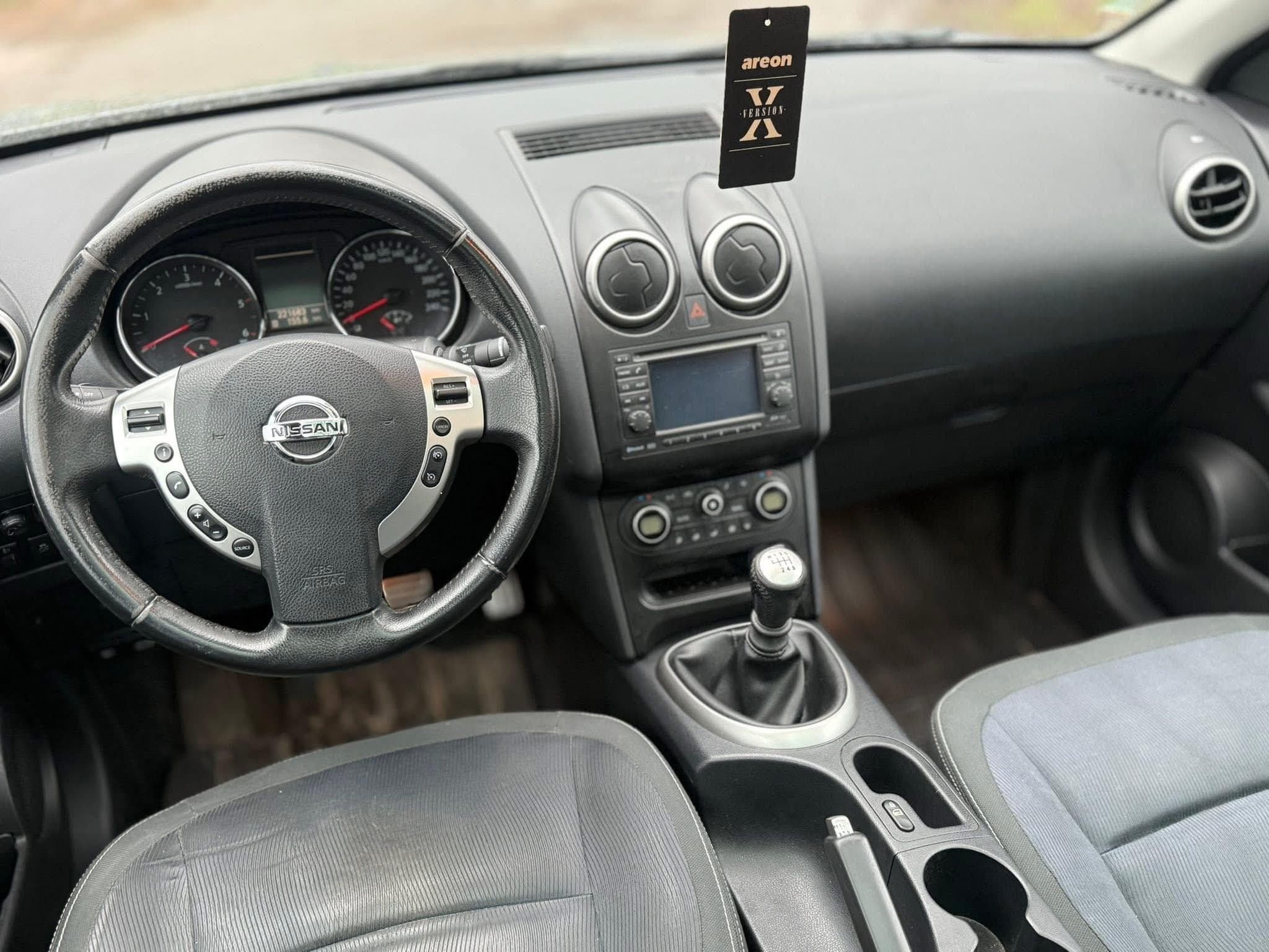 Nissan Qashqai 1.5 DCI (2010) - Photo 3