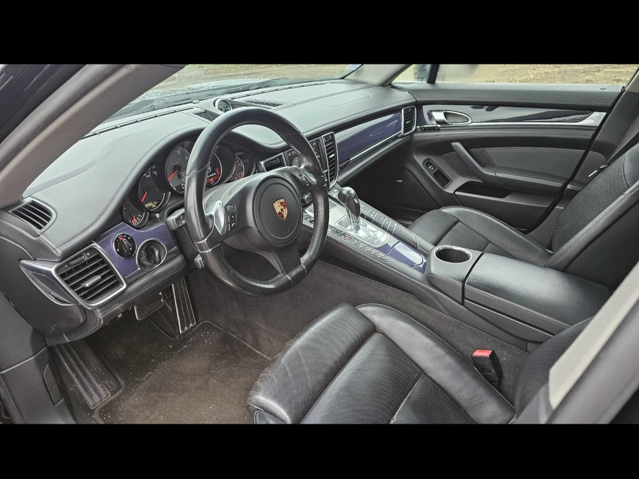 Porsche Panamera 4S (2010) - Photo 3