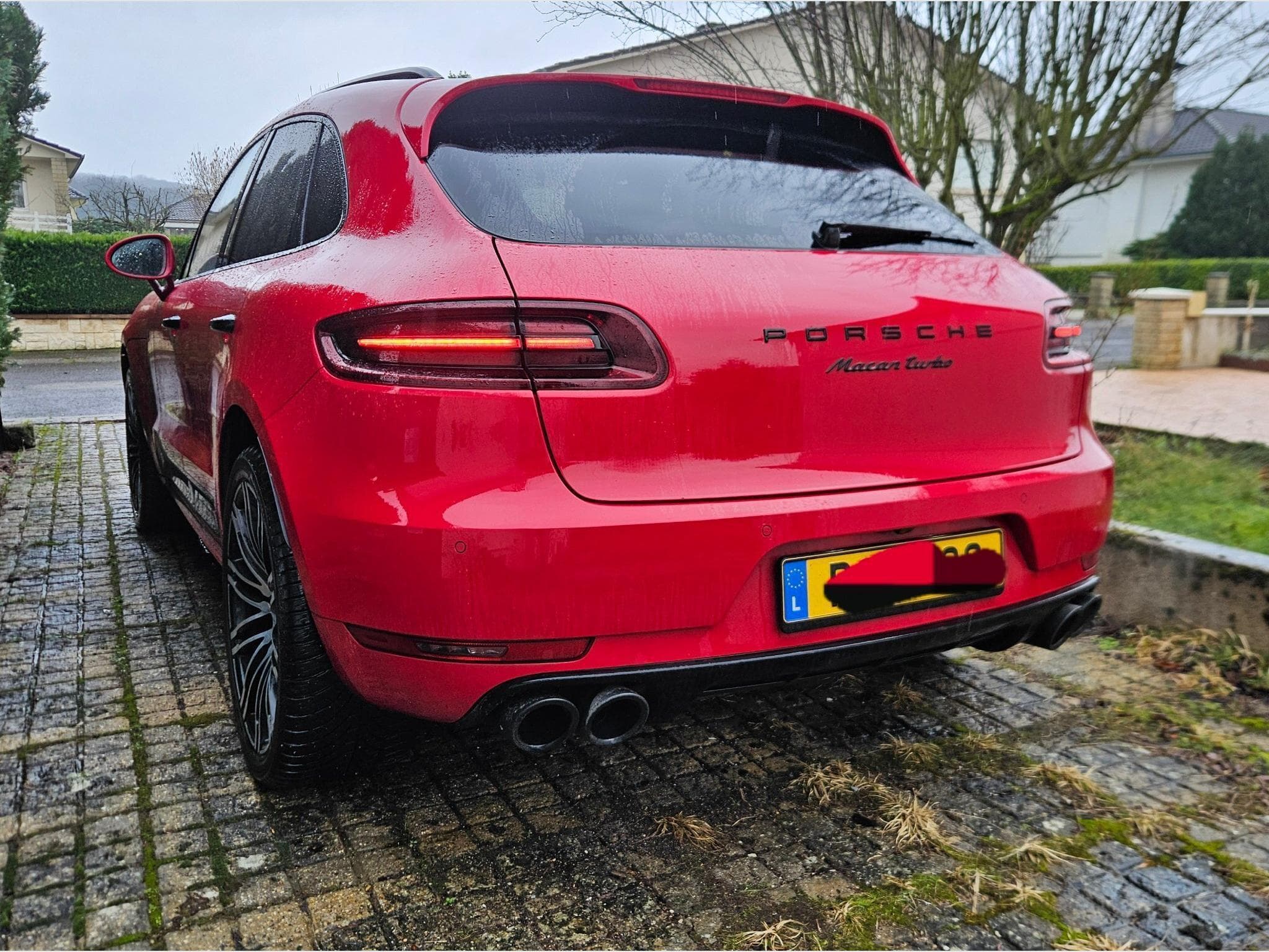 Porsche Macan Macan Turbo pack performance (2017) - Photo 2