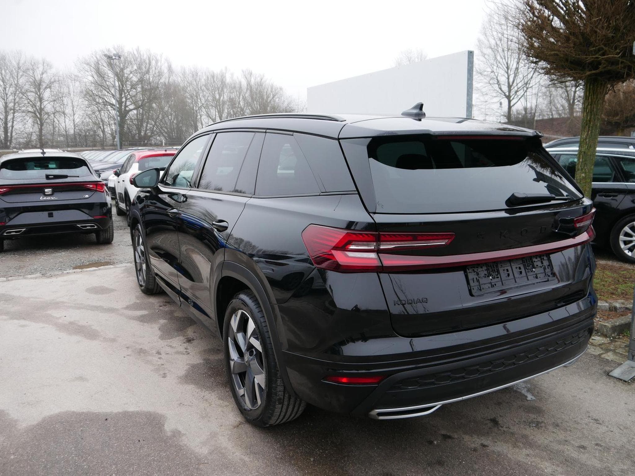 Skoda Kodiaq 1.5 TSI iV PHEV Sportline DSG (2025) - Foto 3