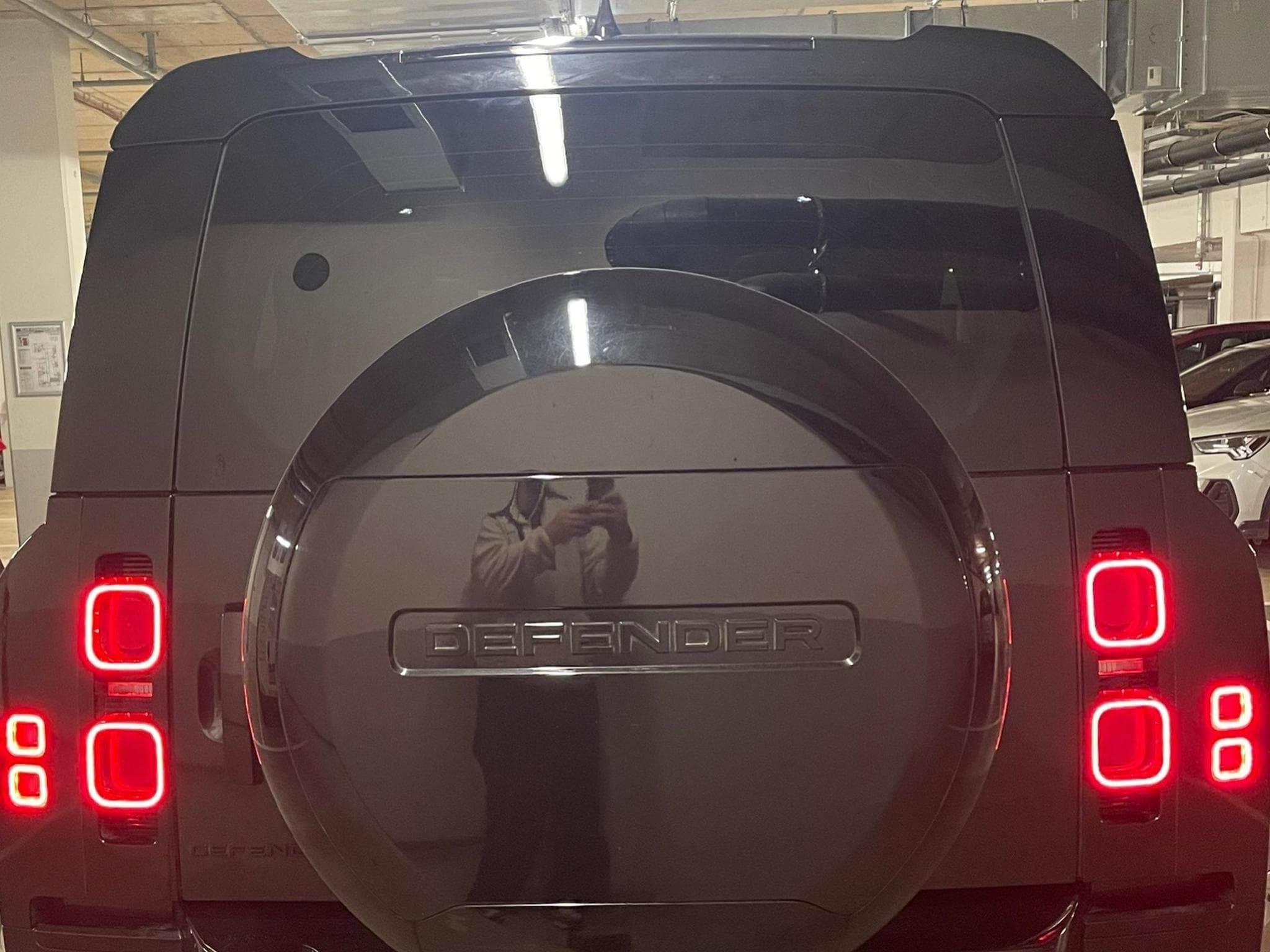 Land-Rover Defender Defender 110, D300 HSE X-Dynamic (2024) - Foto 8