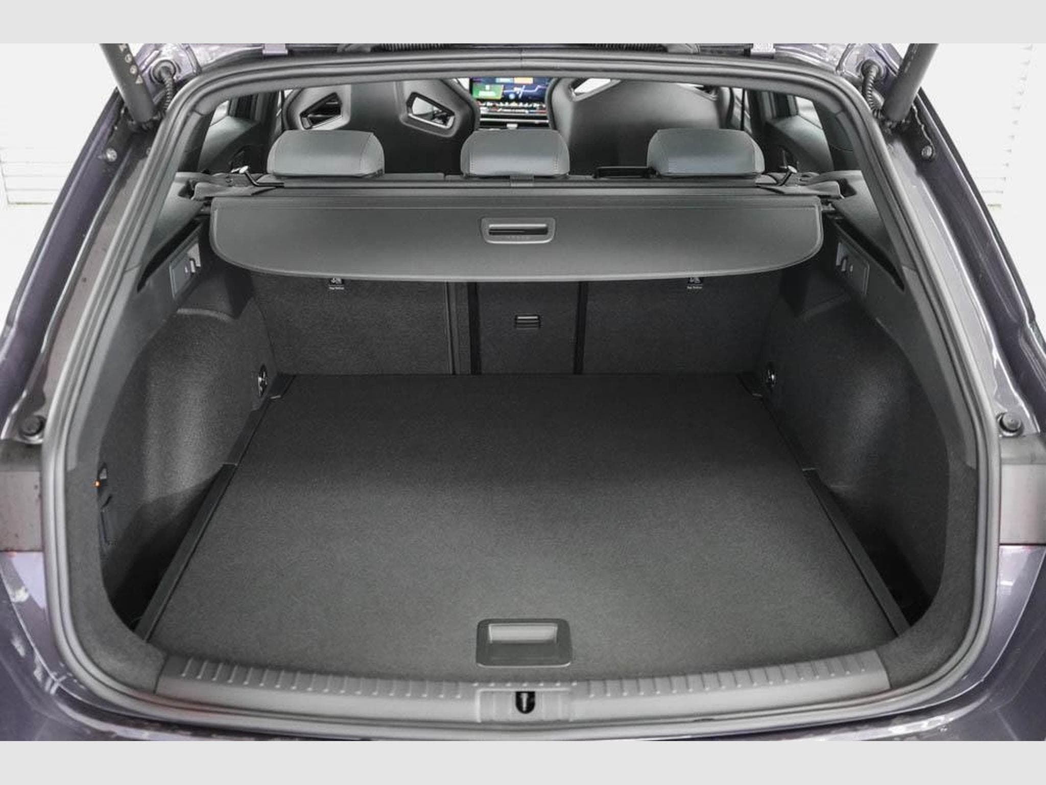 Cupra Leon ST 2,0 TSI (2025) - Foto 18