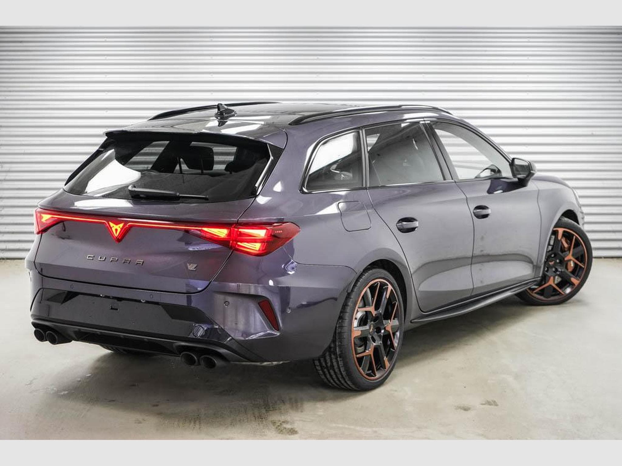 Cupra Leon ST 2,0 TSI (2025) - Foto 2